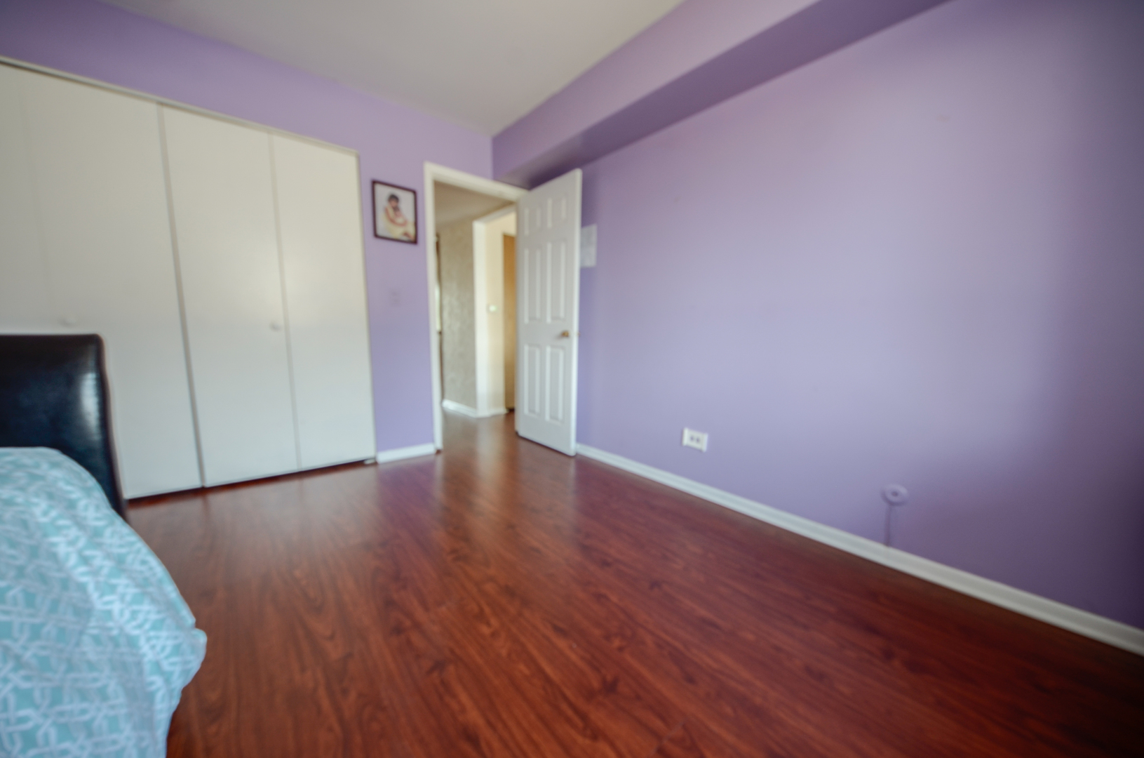 916 S Plum Grove Road 223 Property Photo 7