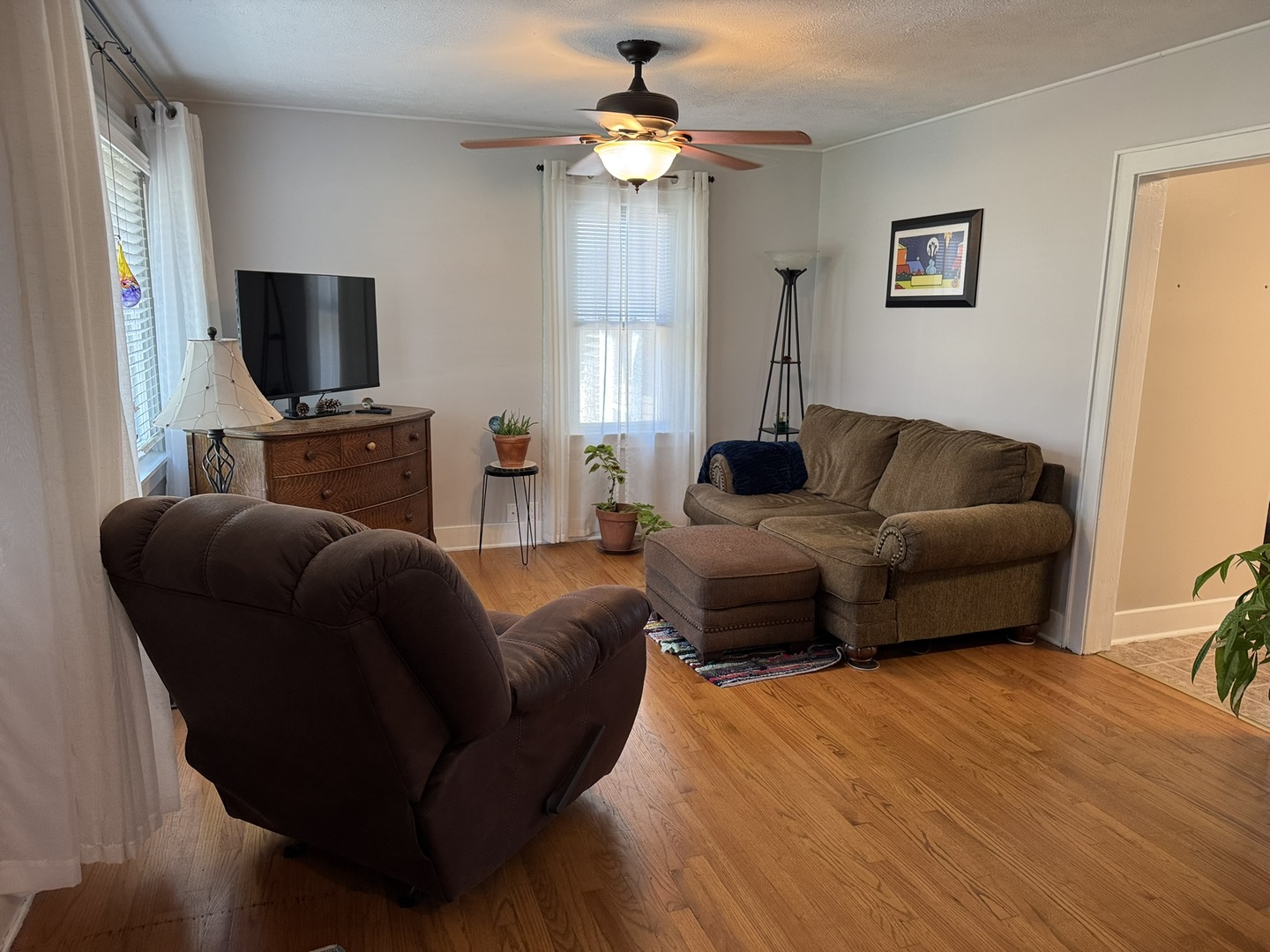 618 S Lott Boulevard Property Photo 2