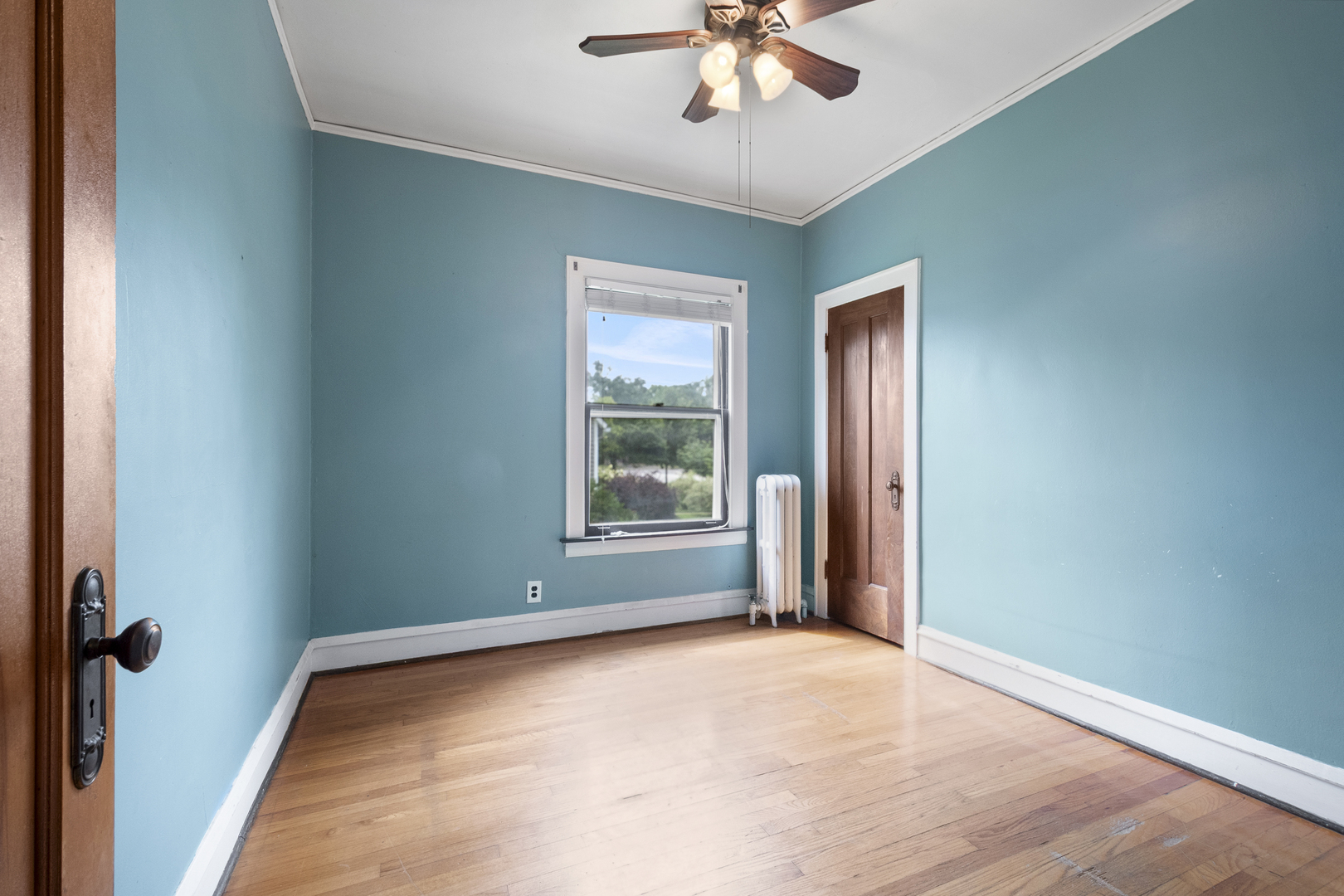 17 N Chester Avenue Property Photo 10