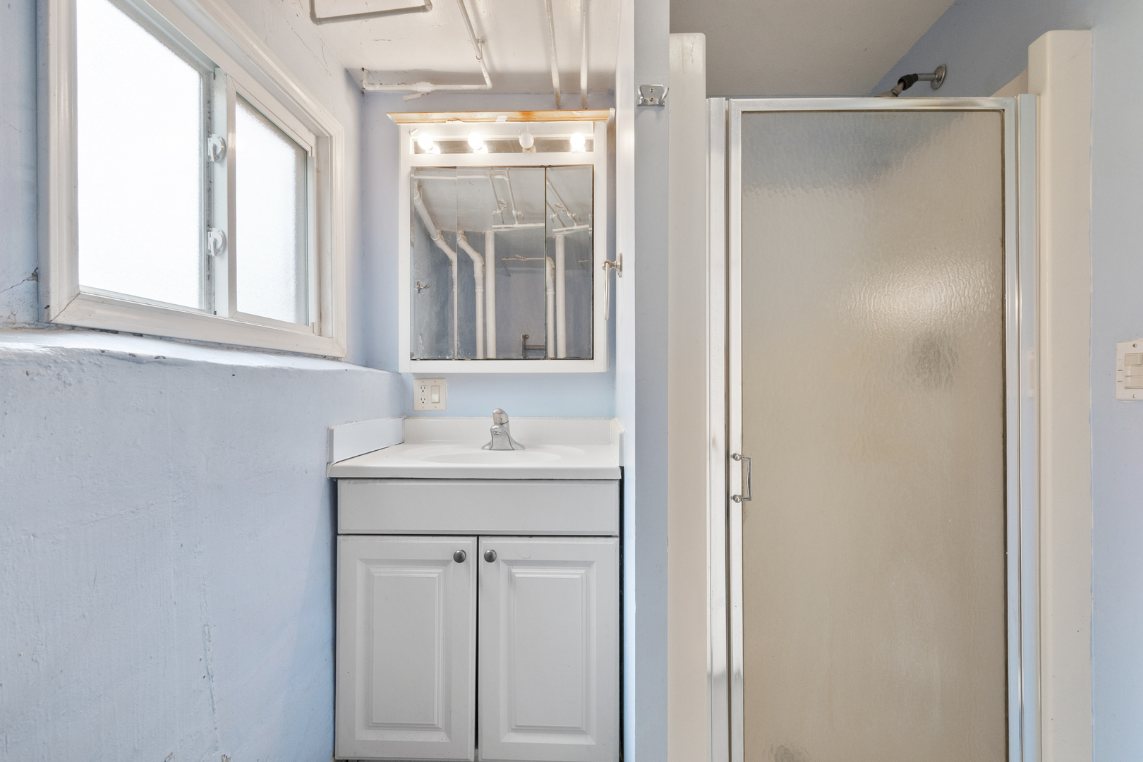 17 N Chester Avenue Property Photo 17