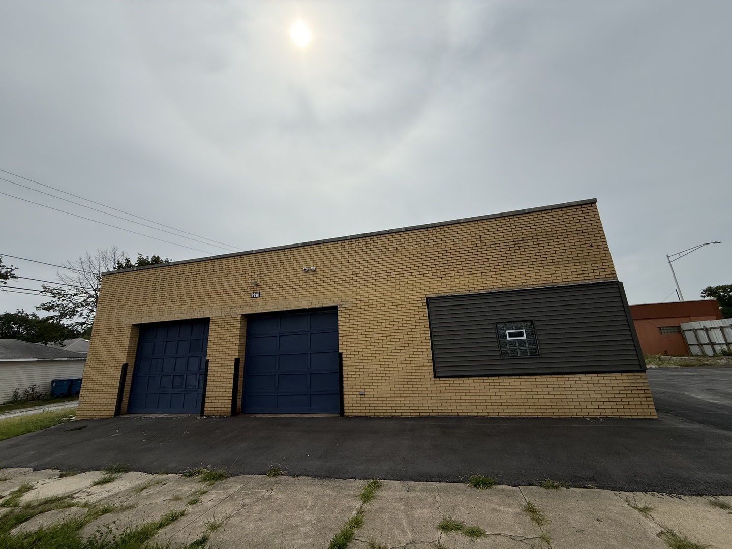 971 Burnham Avenue Property Photo 2