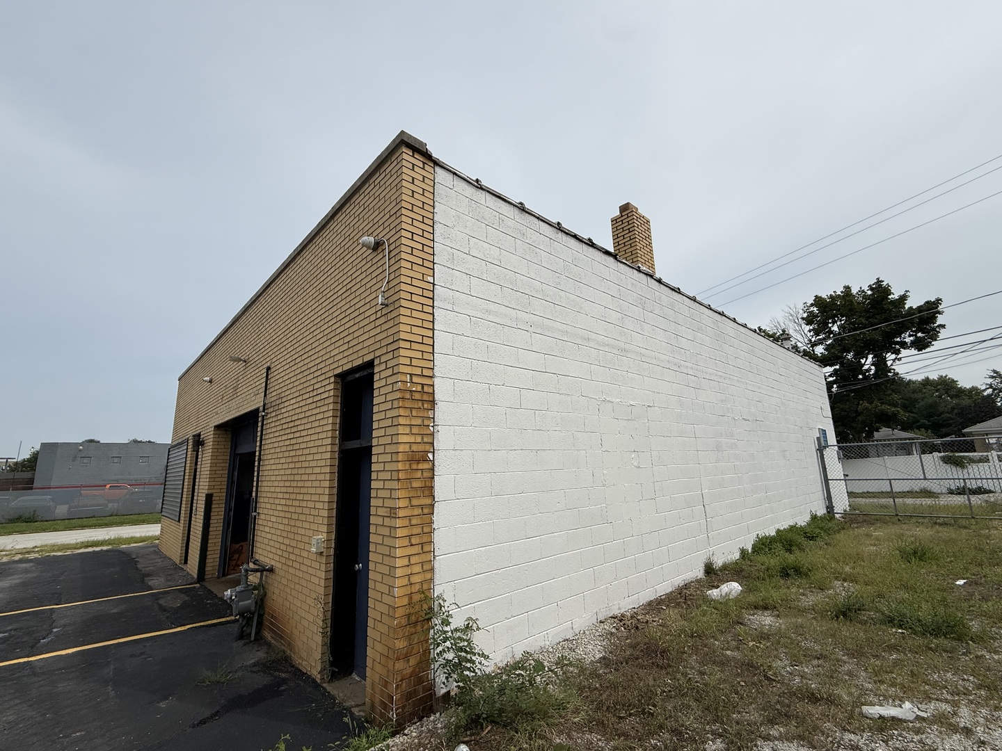 971 Burnham Avenue Property Photo 8