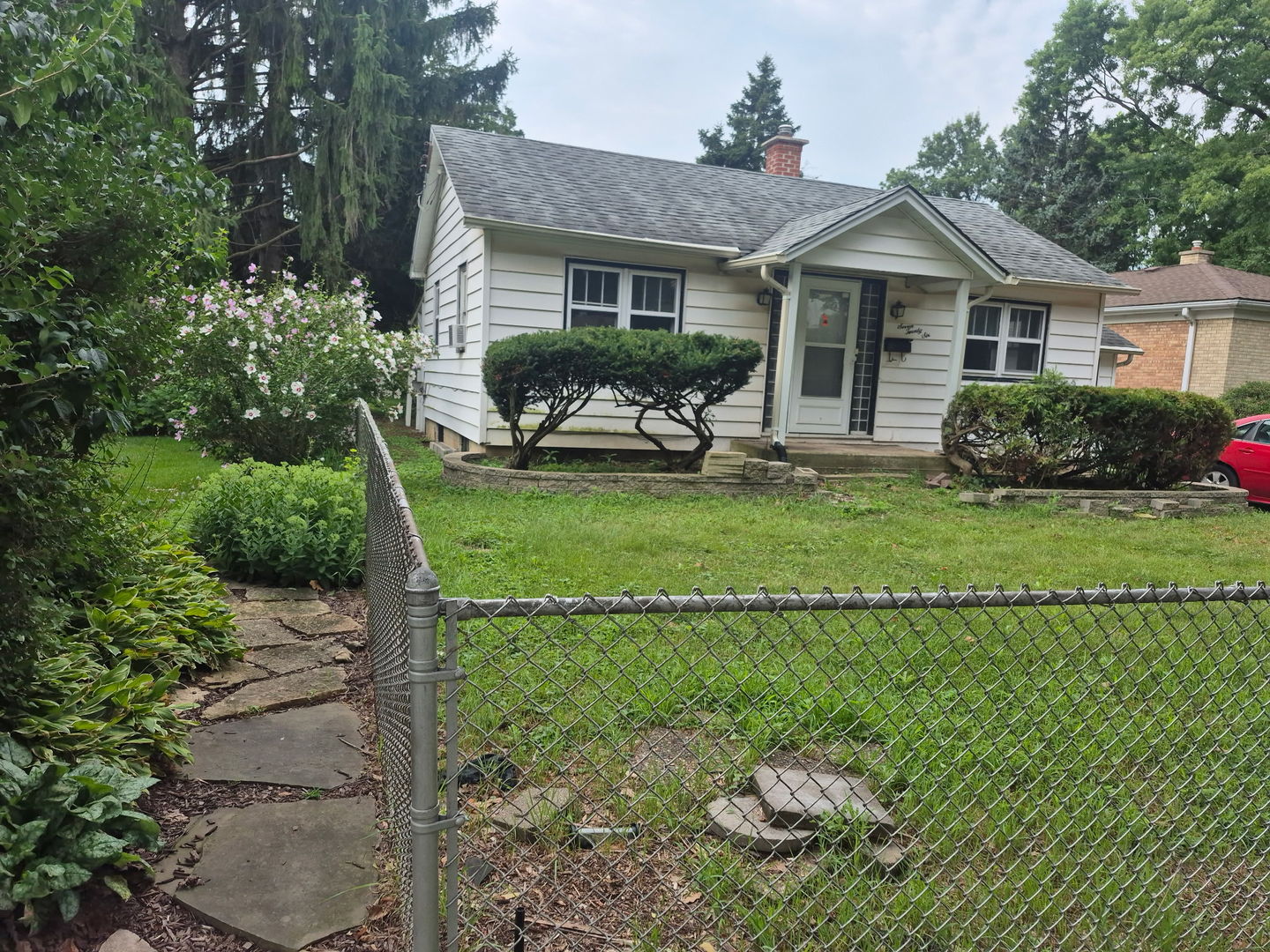 726 E Grand Lake Boulevard Property Photo 2