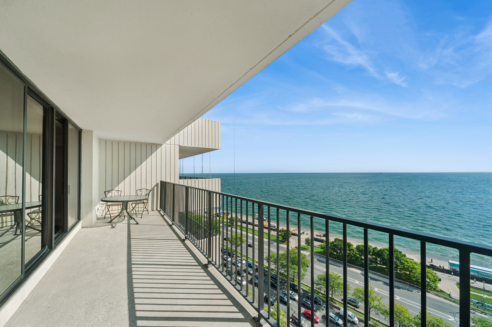 1212 N Lake Shore Drive 16as Property Photo 9