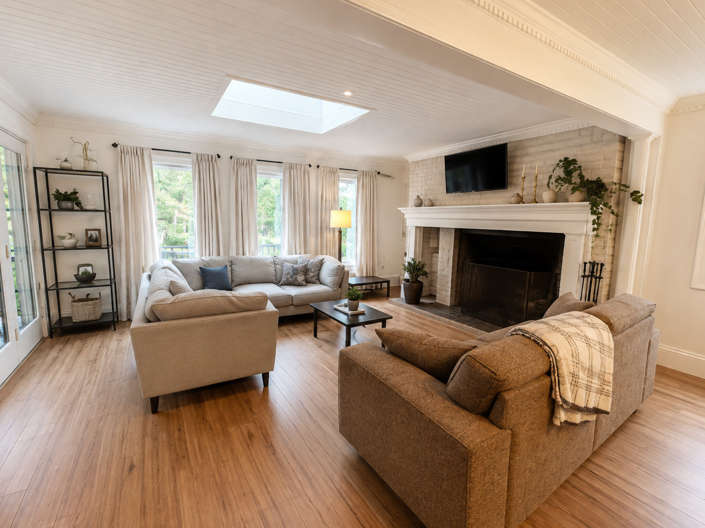 3062 Ridgeland Avenue Property Photo 8