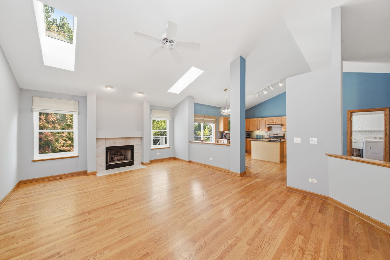 531 Amherst Drive Property Photo 4