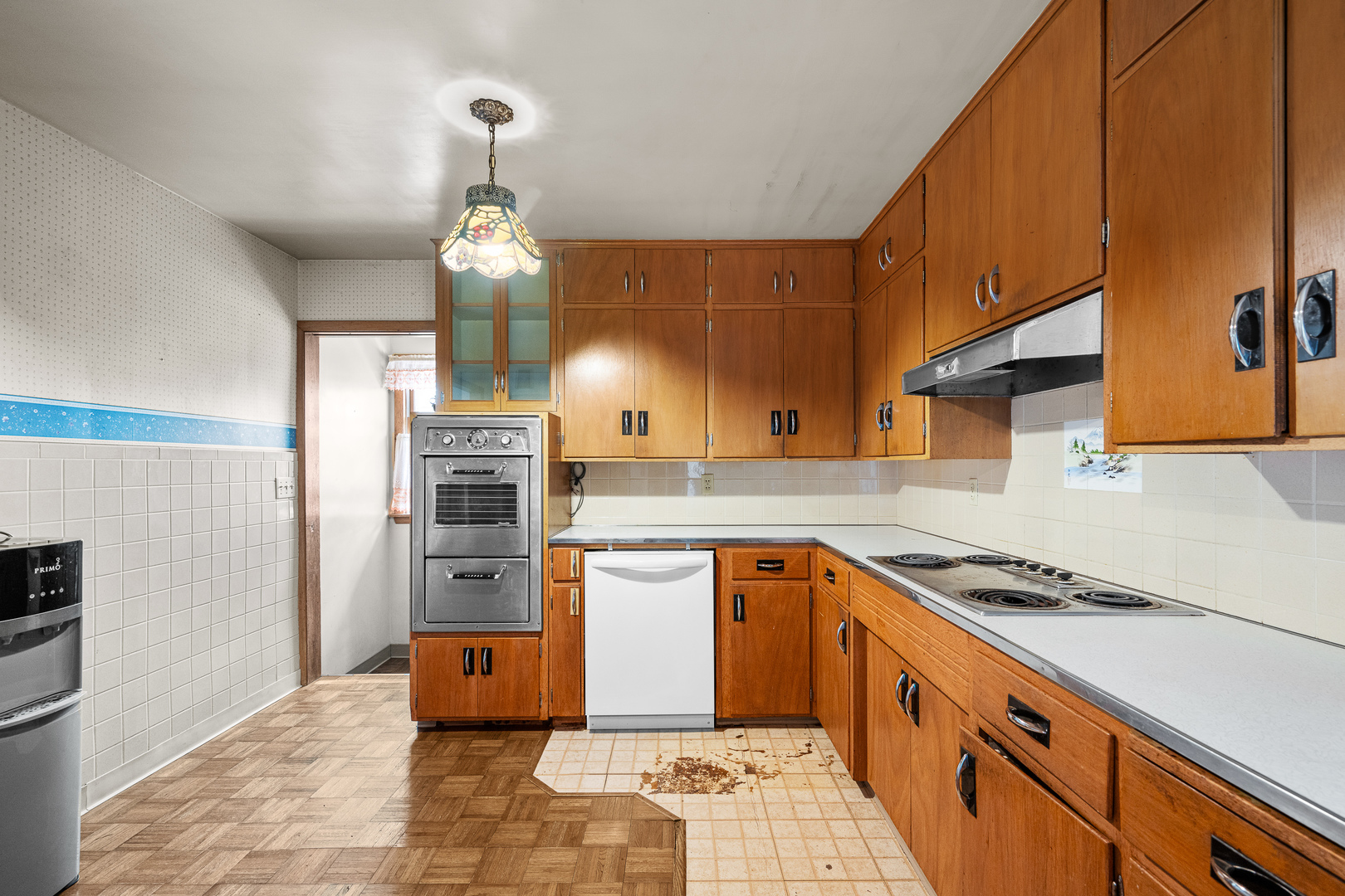 8824 27th Street Property Photo 10