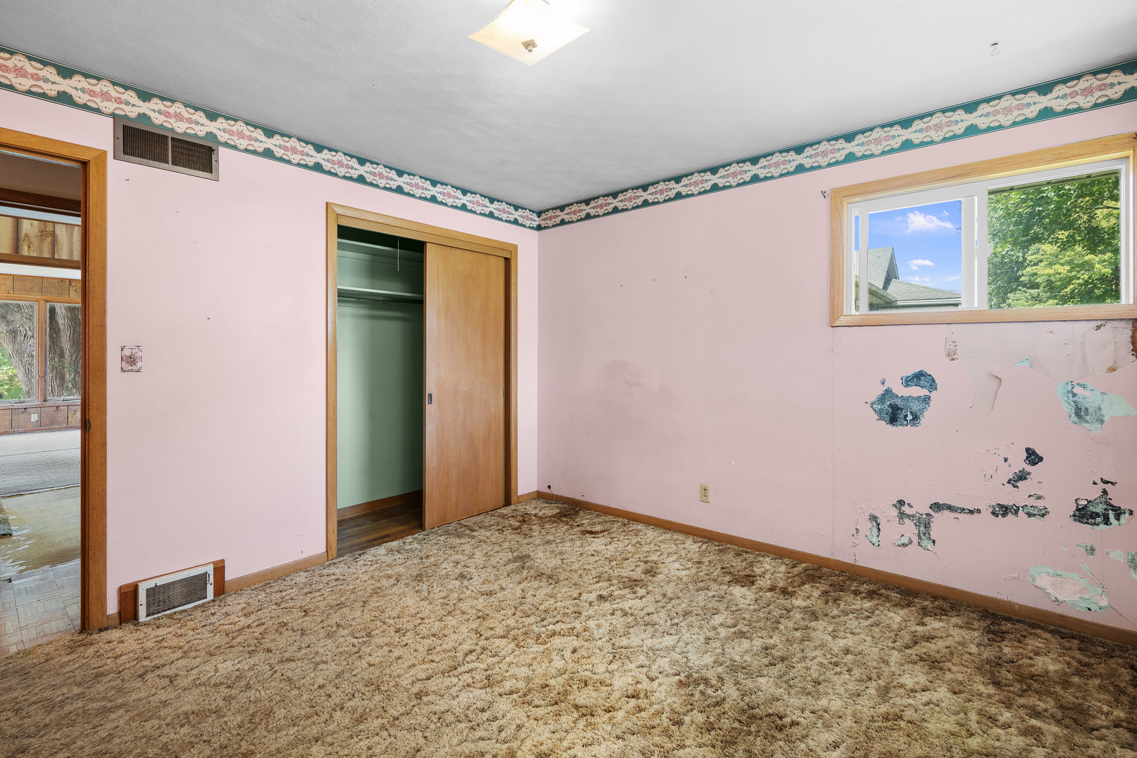 8824 27th Street Property Photo 15