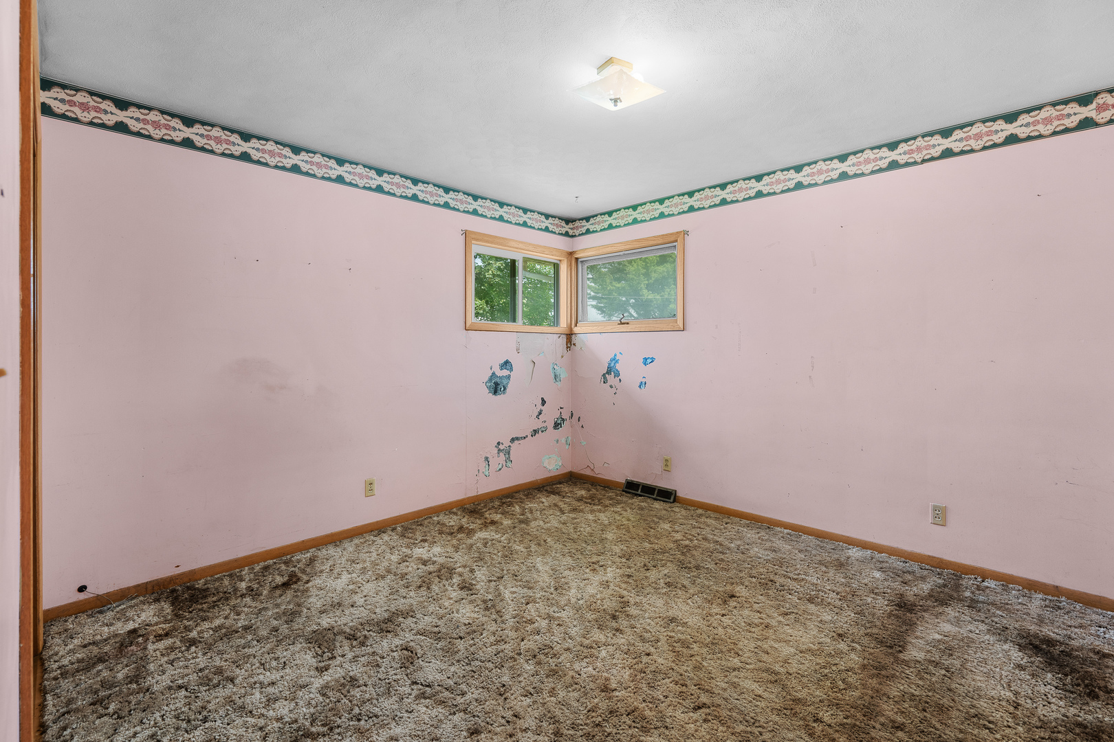 8824 27th Street Property Photo 16