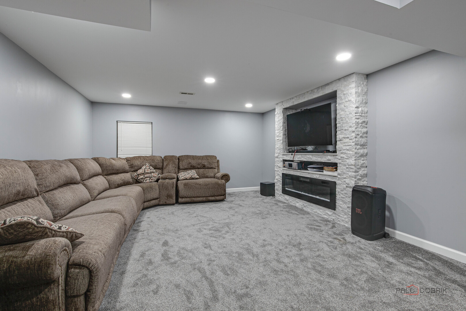 9 Ashford Court Property Photo 22