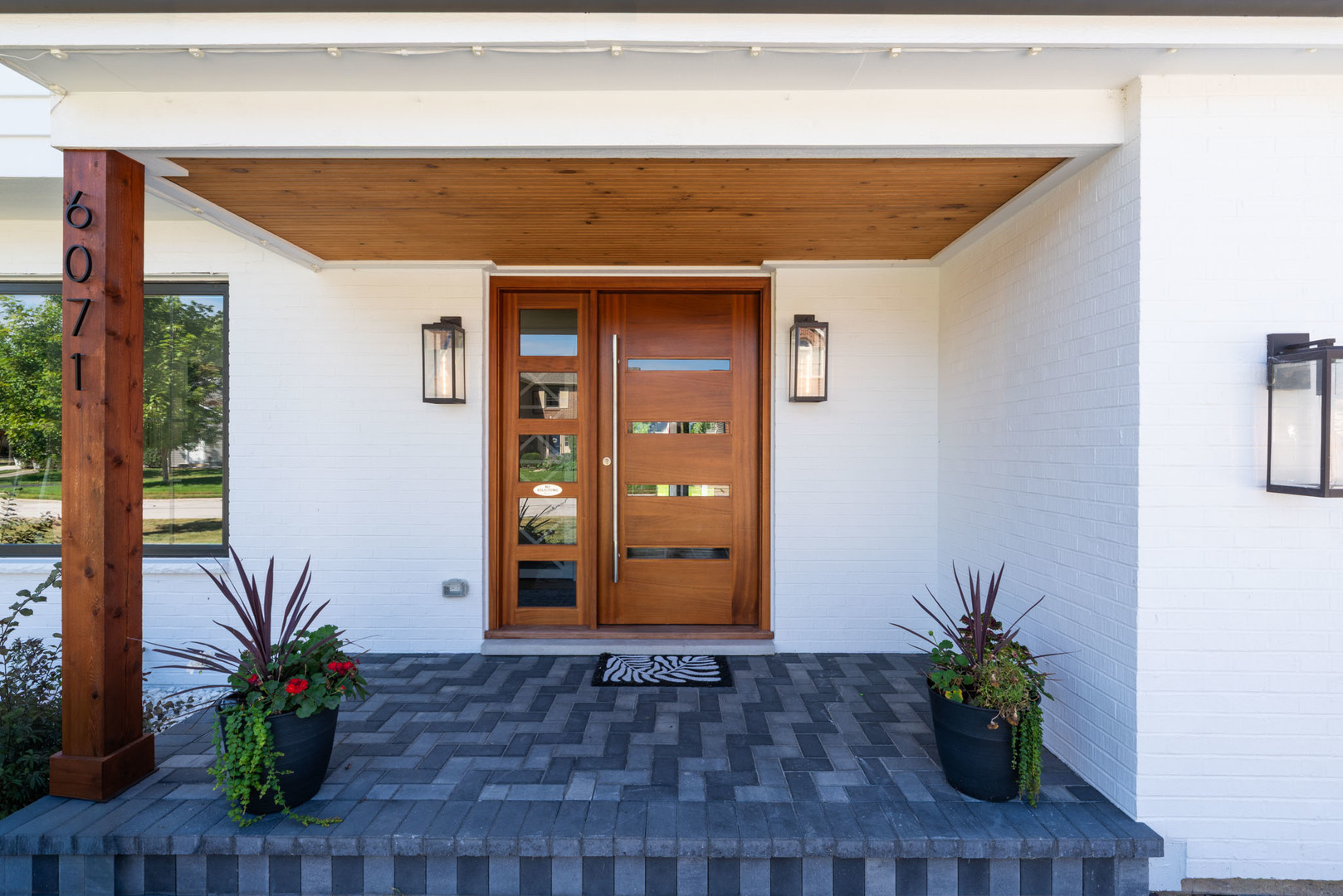 12748281 Property Photo 2