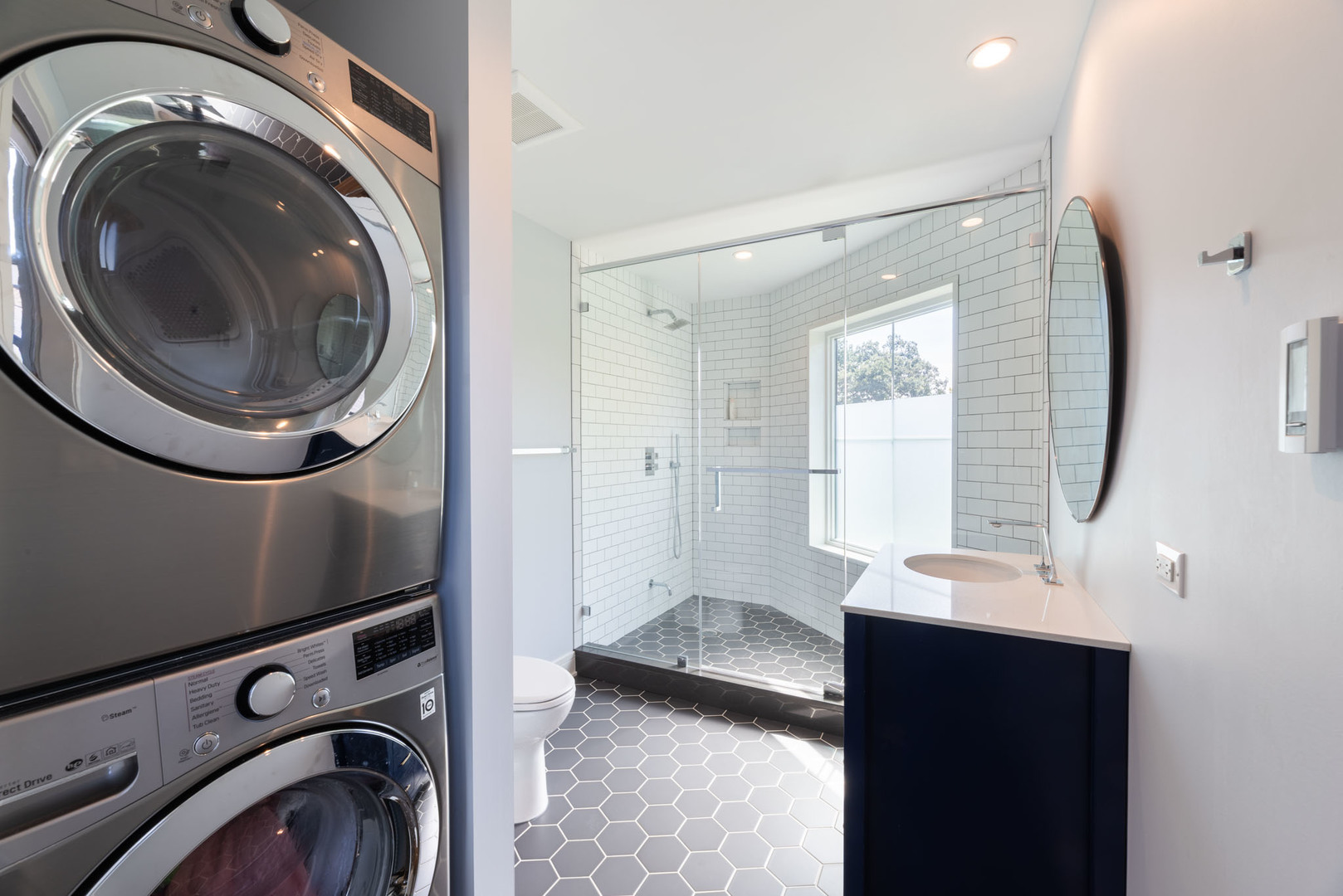 12748281 Property Photo 23