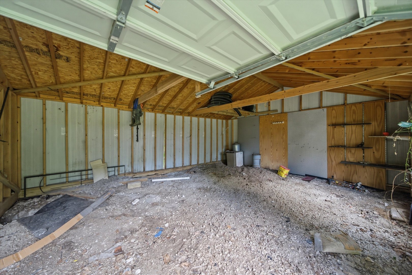 2215 Palatine Road Property Photo 11