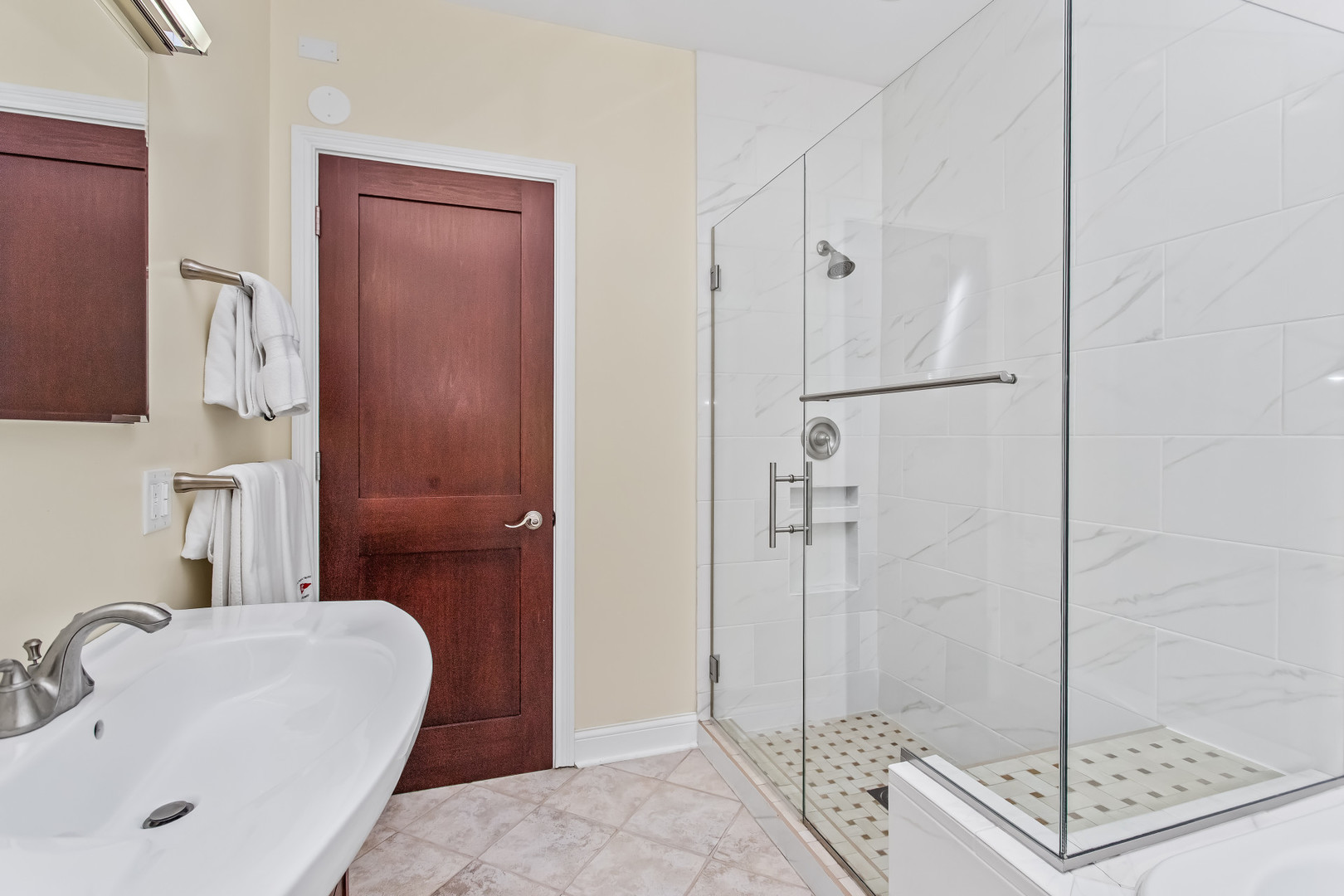 1436 N Orleans Street Property Photo 19
