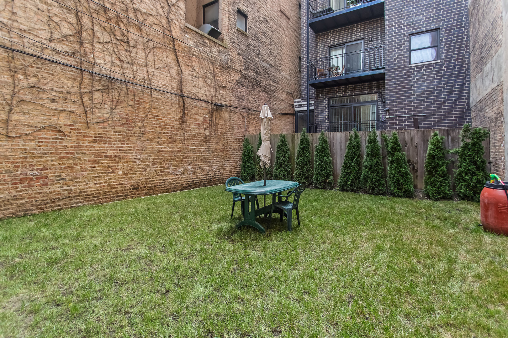 1436 N Orleans Street Property Photo 31