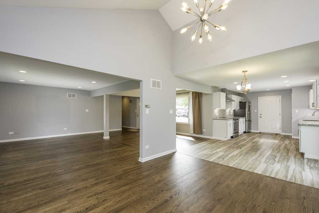 579 Phillips Circle Property Photo 10