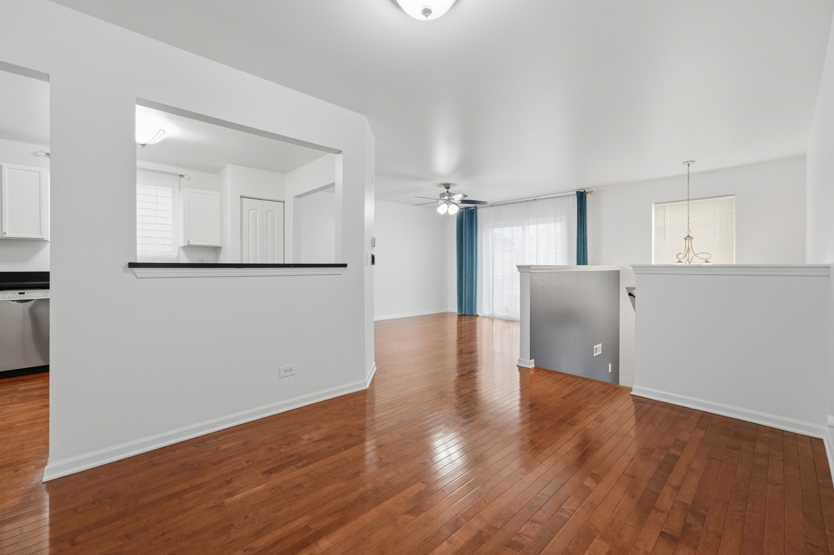 640 Four Seasons Boulevard 640 Property Photo 6