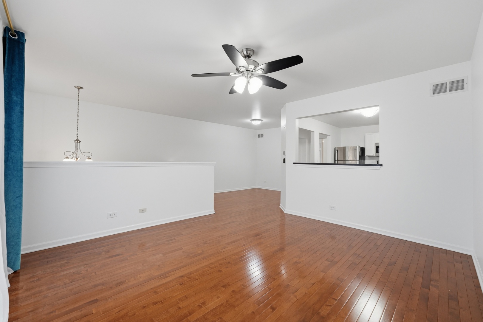 640 Four Seasons Boulevard 640 Property Photo 10