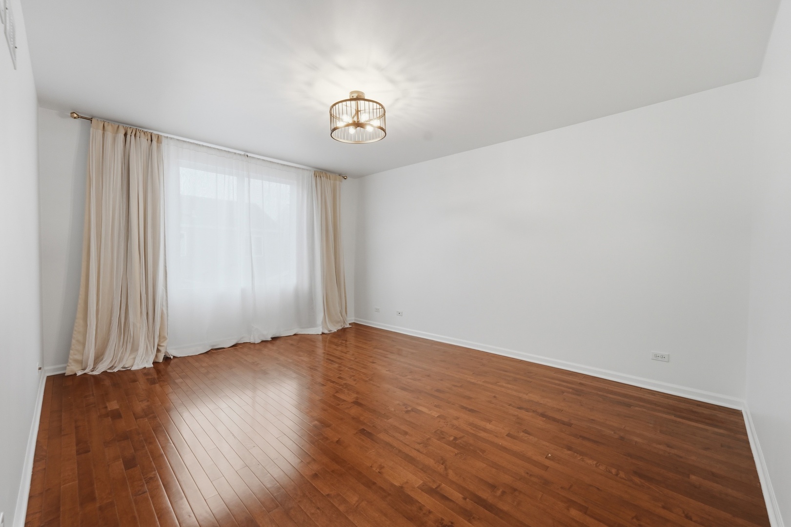 640 Four Seasons Boulevard 640 Property Photo 12