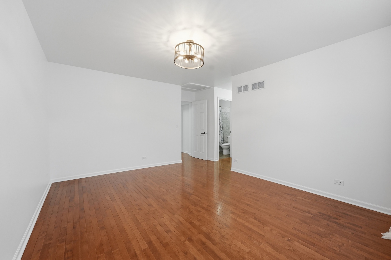 640 Four Seasons Boulevard 640 Property Photo 13