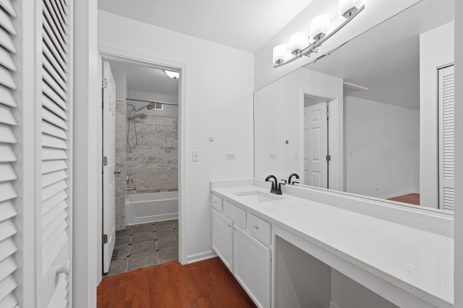 640 Four Seasons Boulevard 640 Property Photo 16