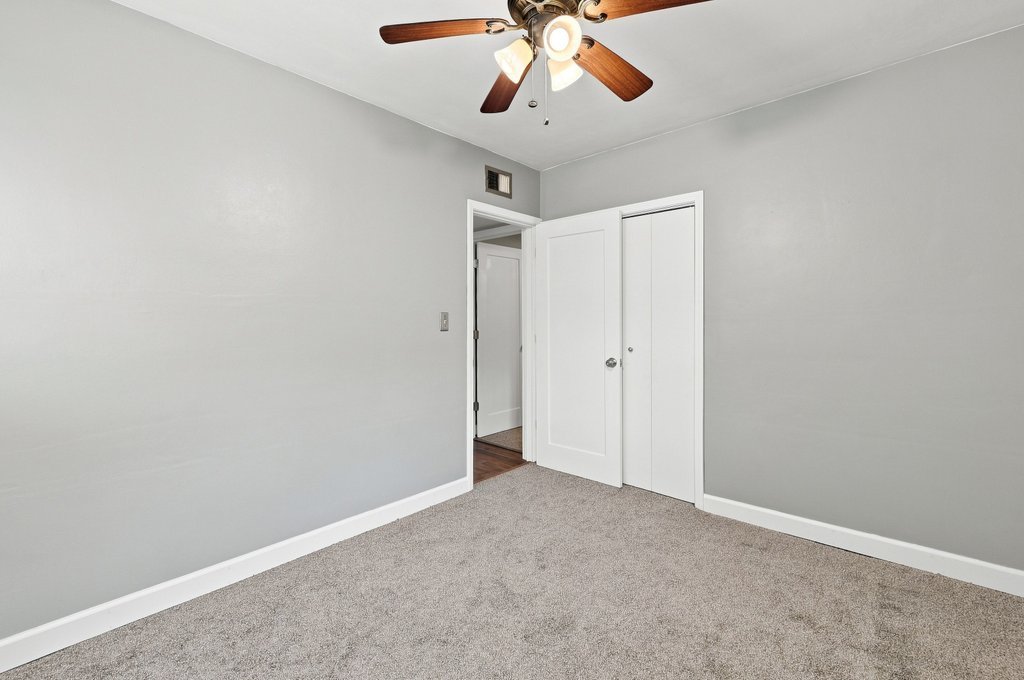 347 W 32nd Street Property Photo 11