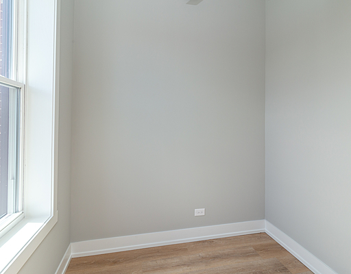 1840 W Augusta Boulevard Property Photo 18