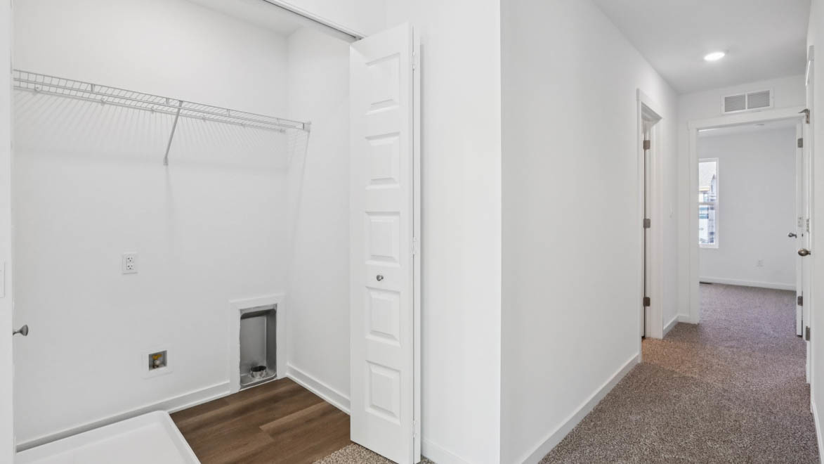 1385 Oakfield Lane Property Photo 14