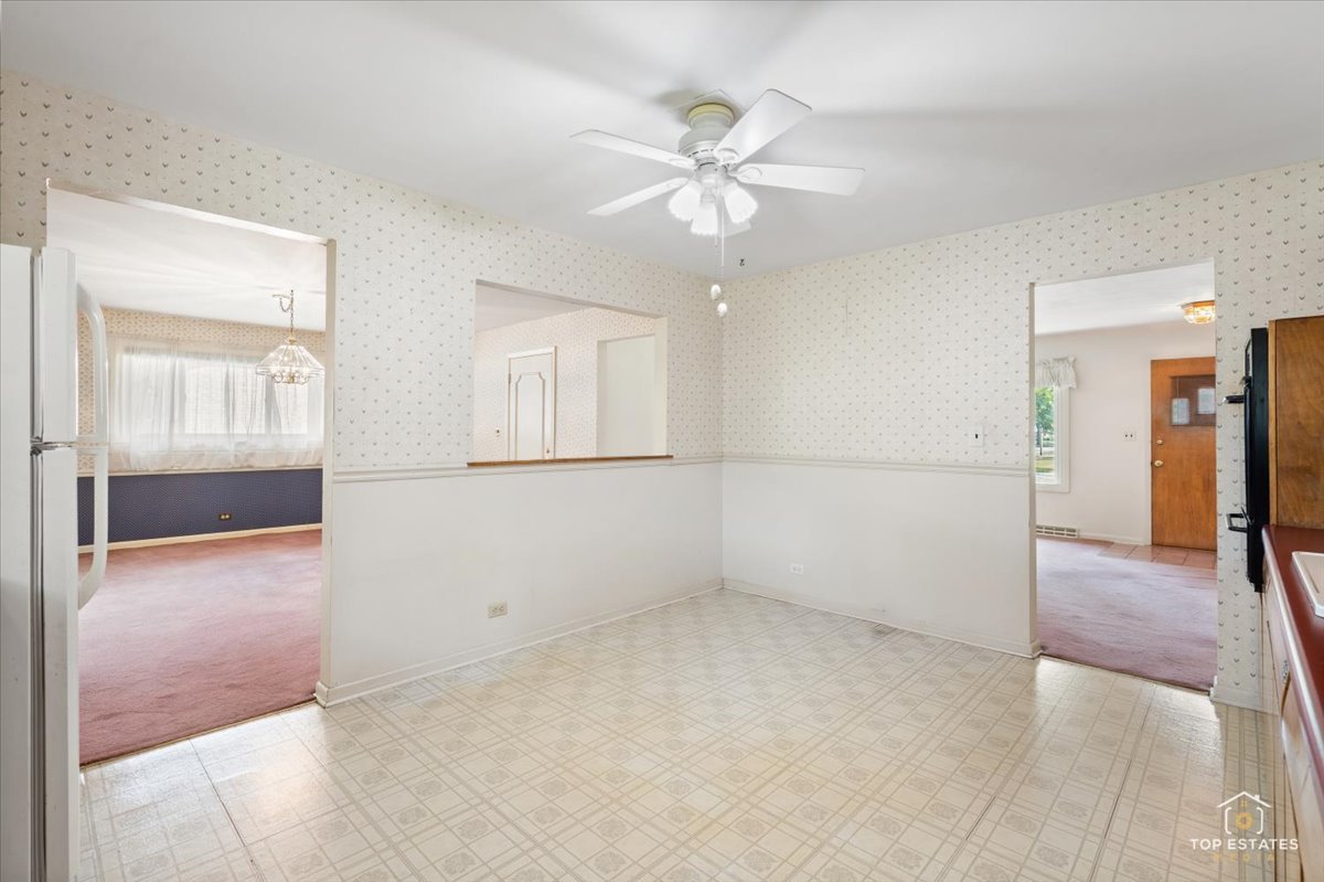 1420 N Hickory Avenue Property Photo 14