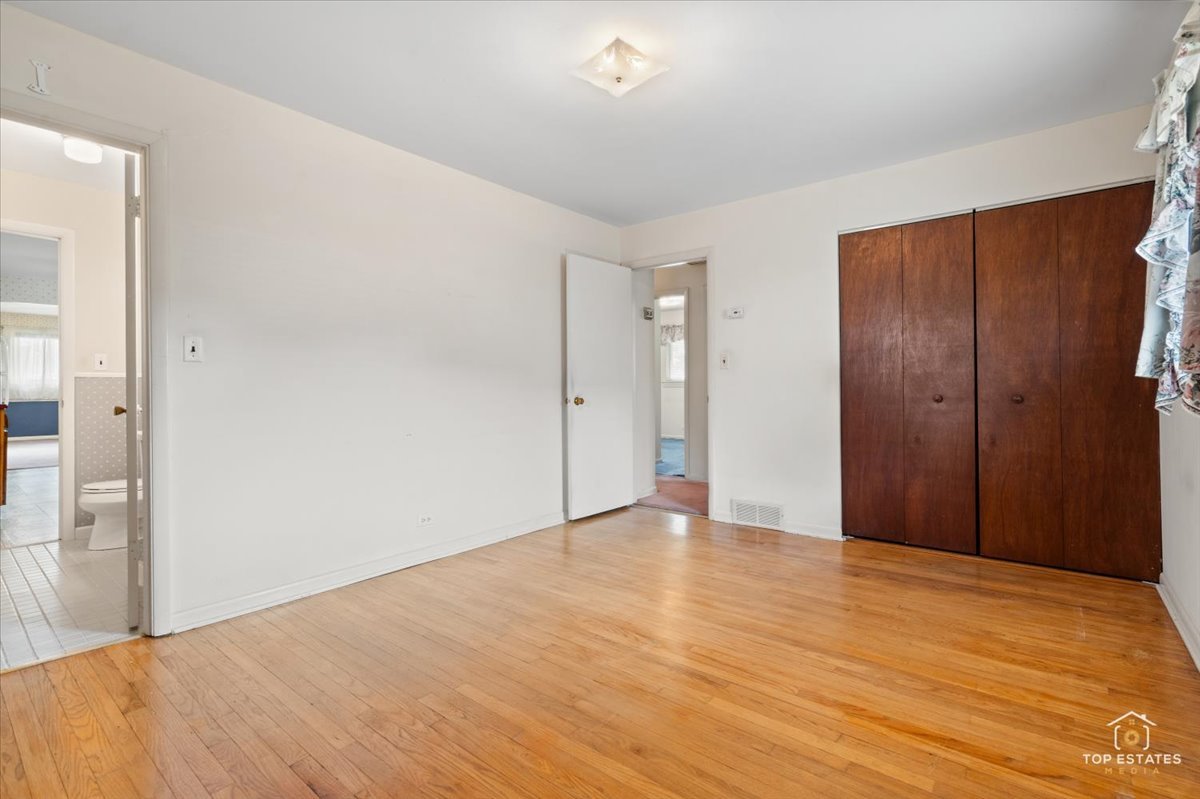 1420 N Hickory Avenue Property Photo 16