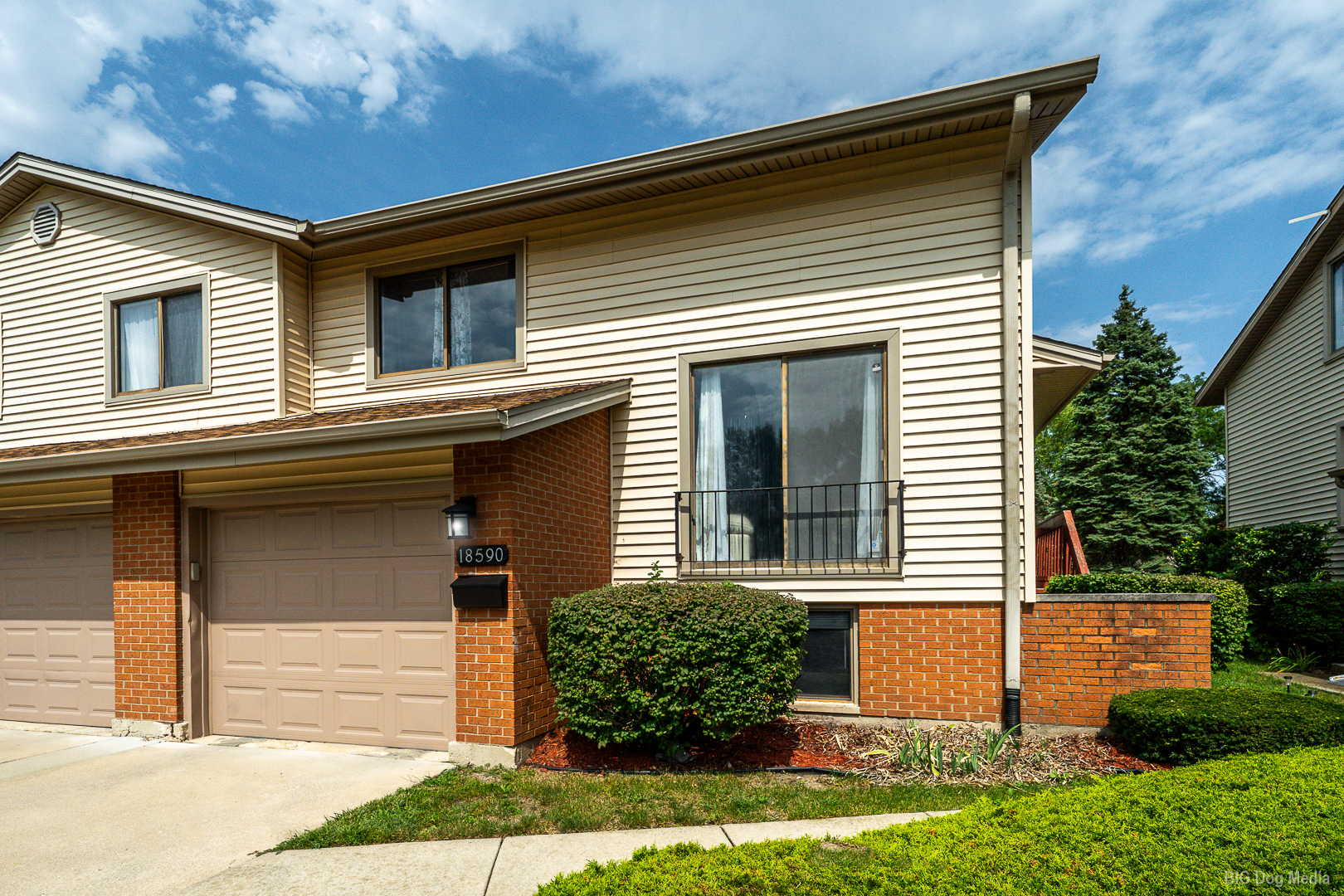 18590 Meadow Lane Property Photo 2