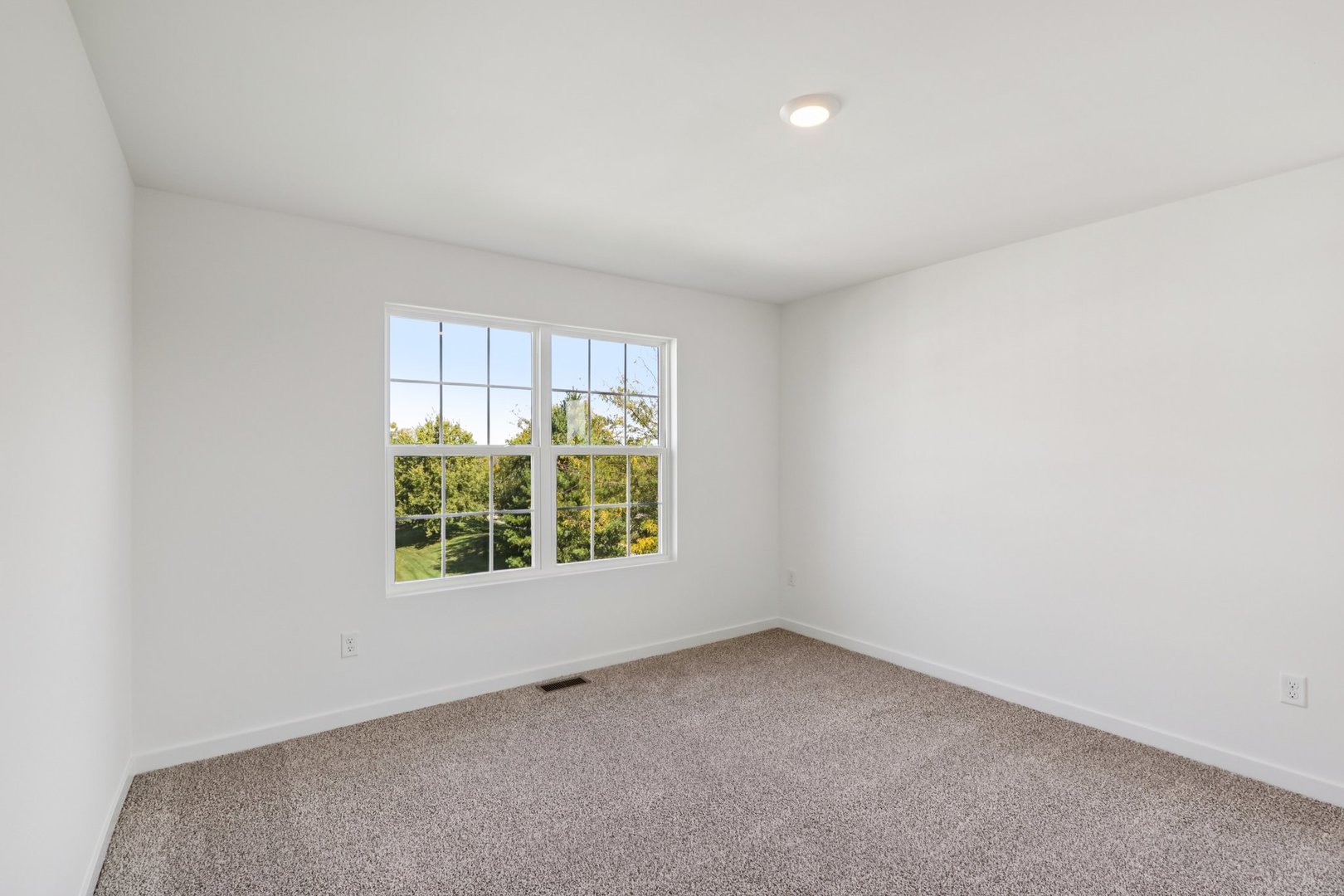1383 Oakfield Lane Property Photo 13