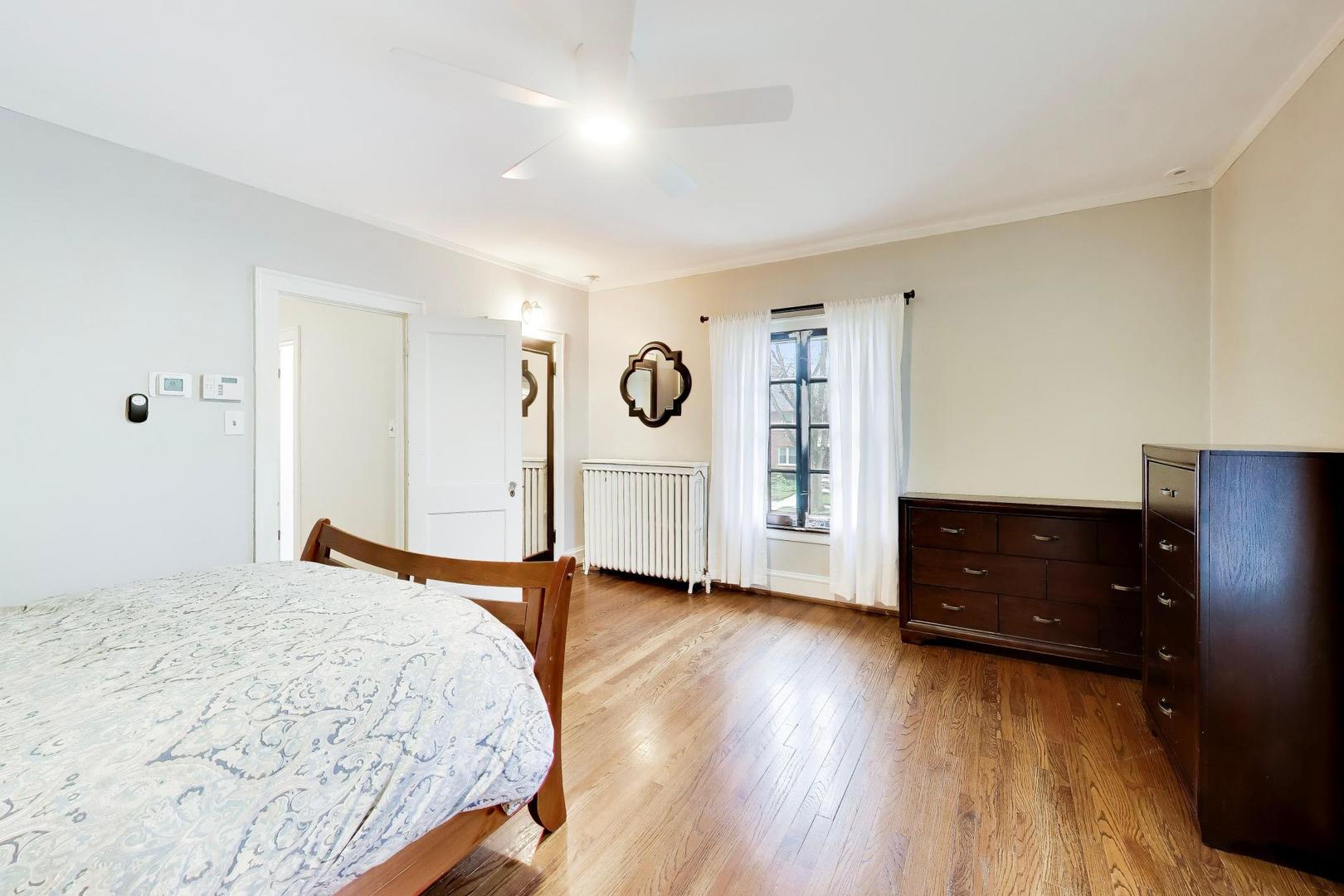 10041 S Hoyne Avenue Property Photo 18