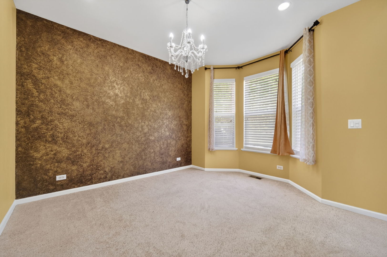 2743 Rourke Drive 2743 Property Photo 14