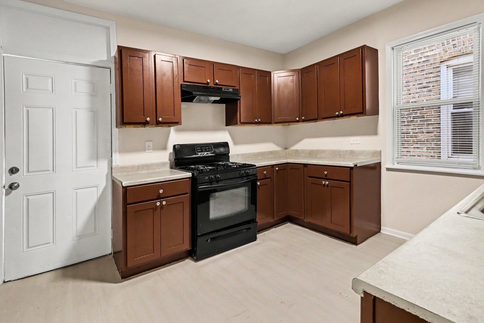 12748375 Property Photo 13