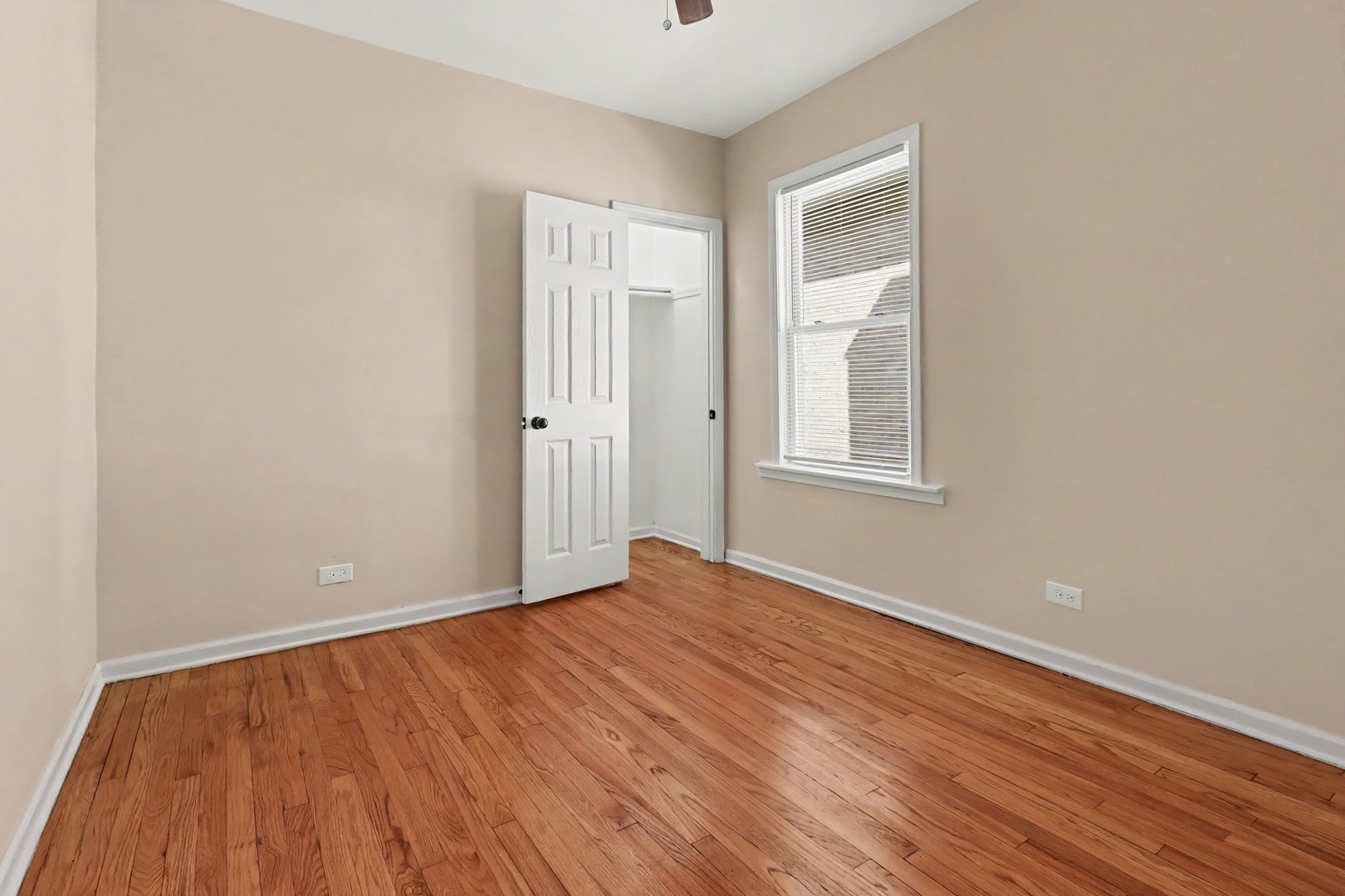 12748375 Property Photo 14