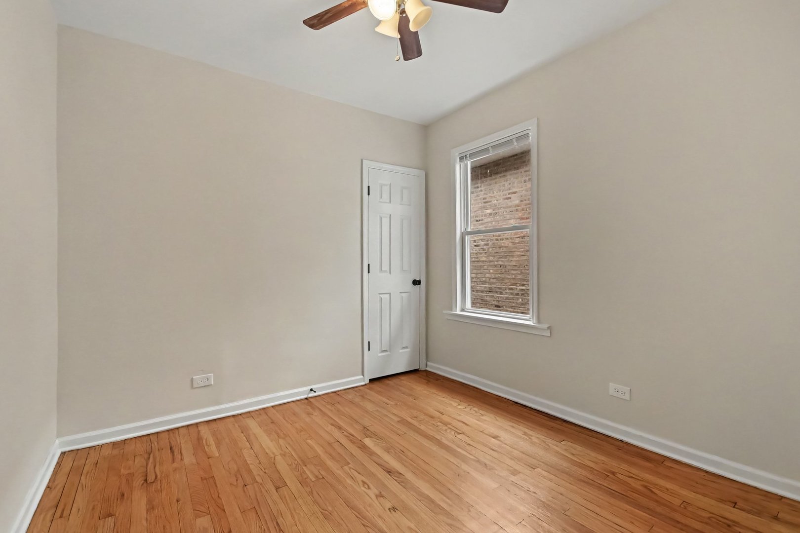 12748375 Property Photo 18