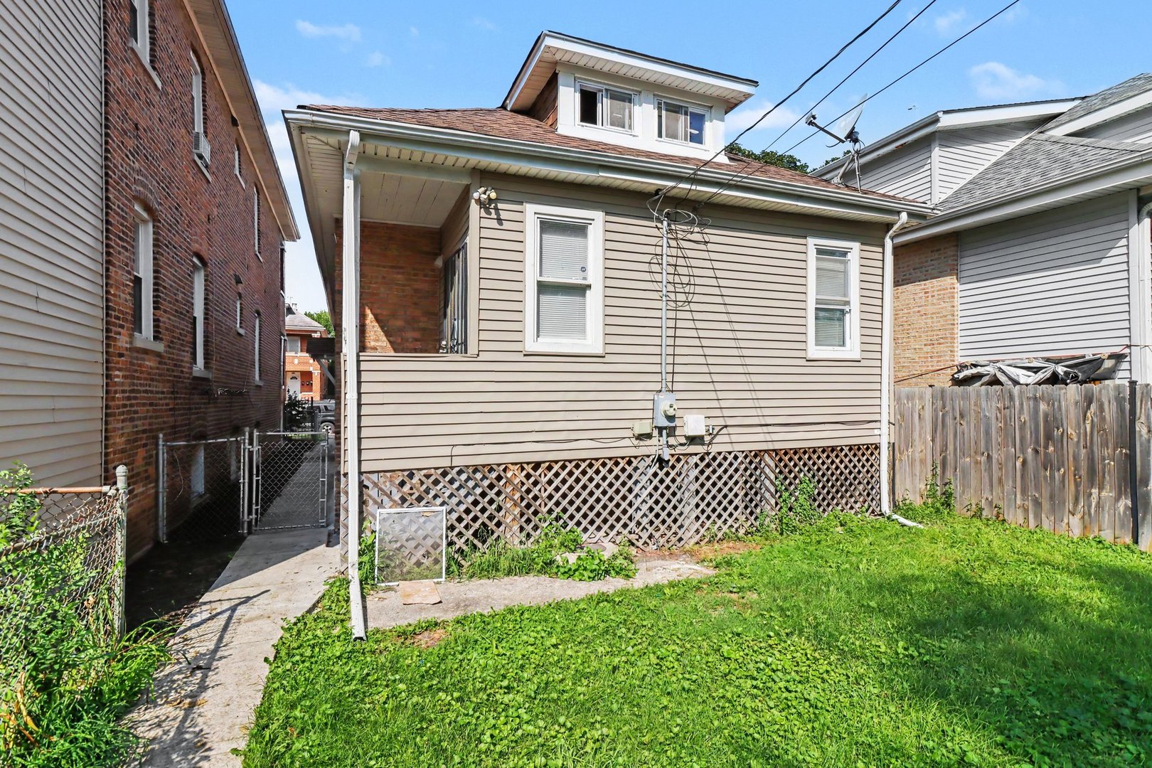 12748375 Property Photo 22