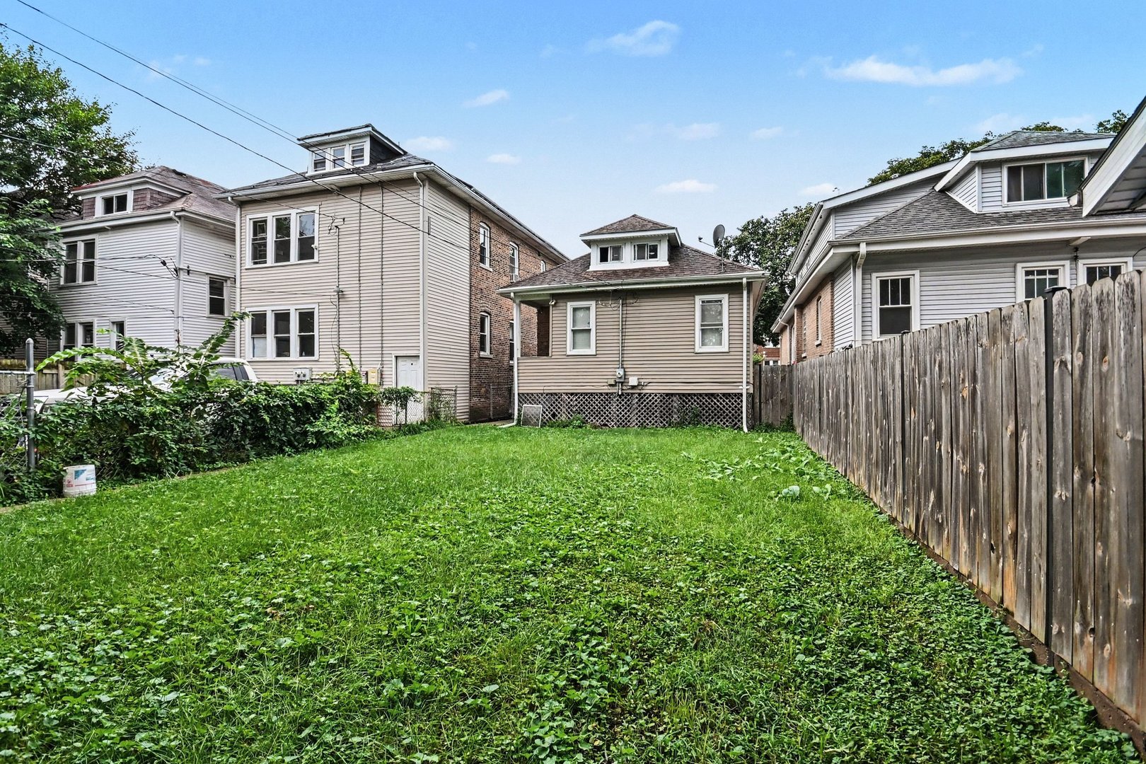 12748375 Property Photo 23