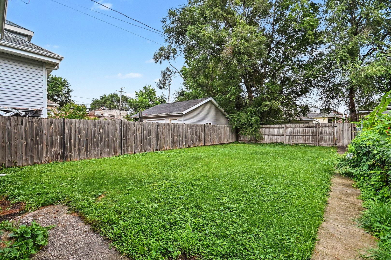 12748375 Property Photo 24