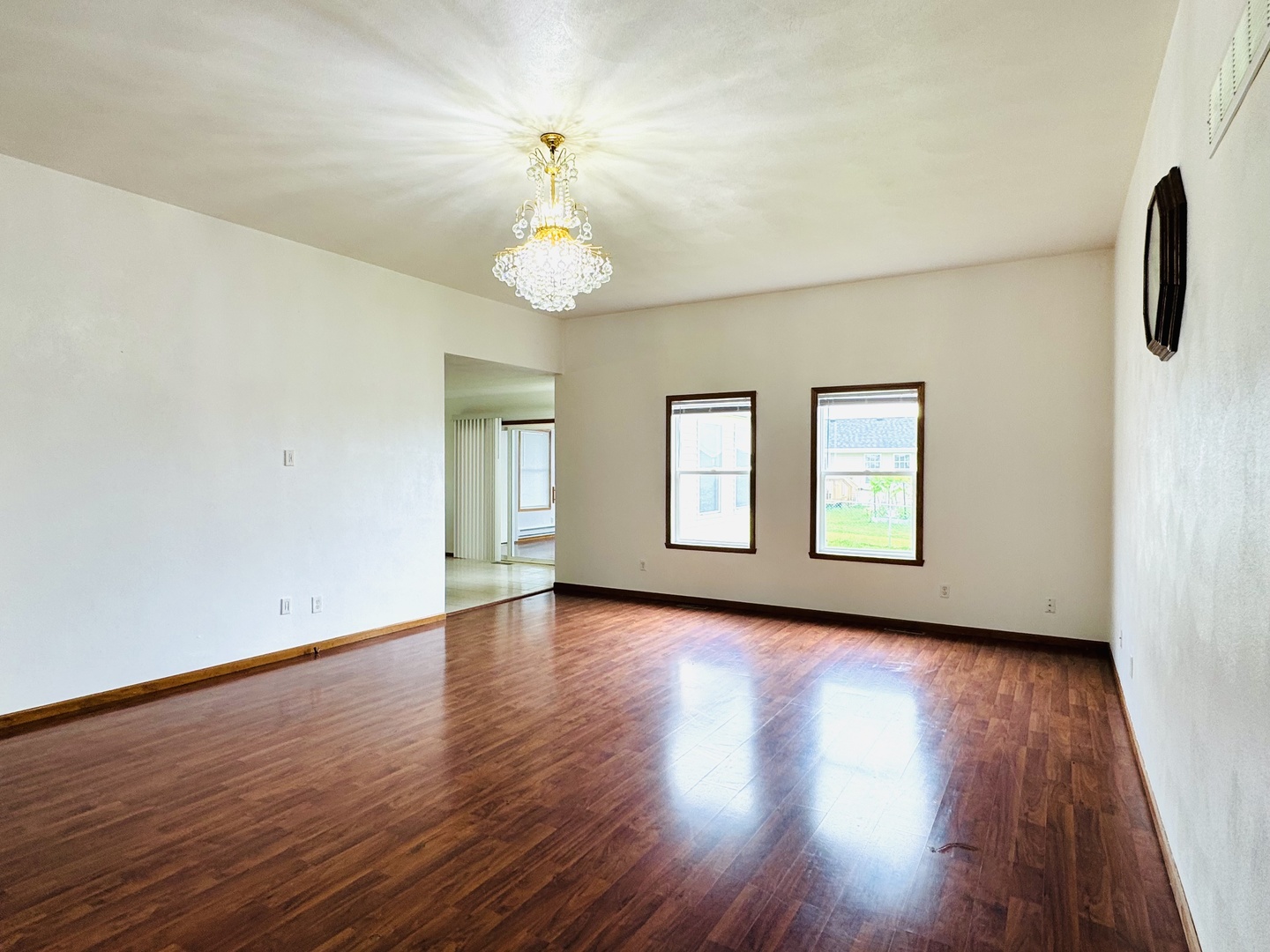 3063 Merseyshire Lane Property Photo 4