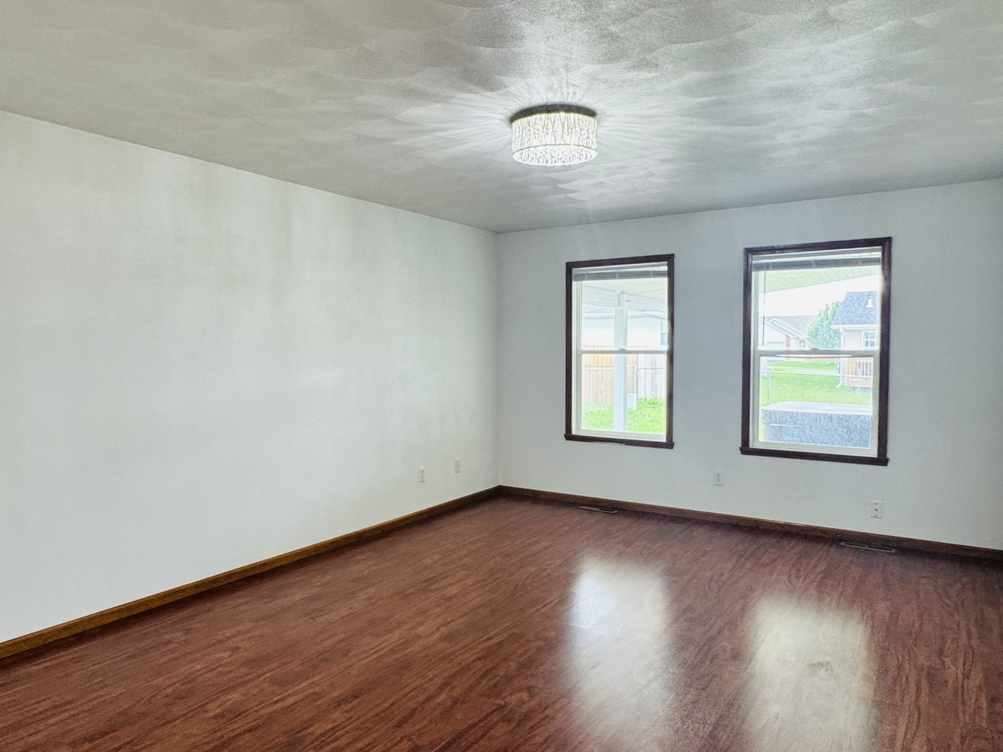3063 Merseyshire Lane Property Photo 11