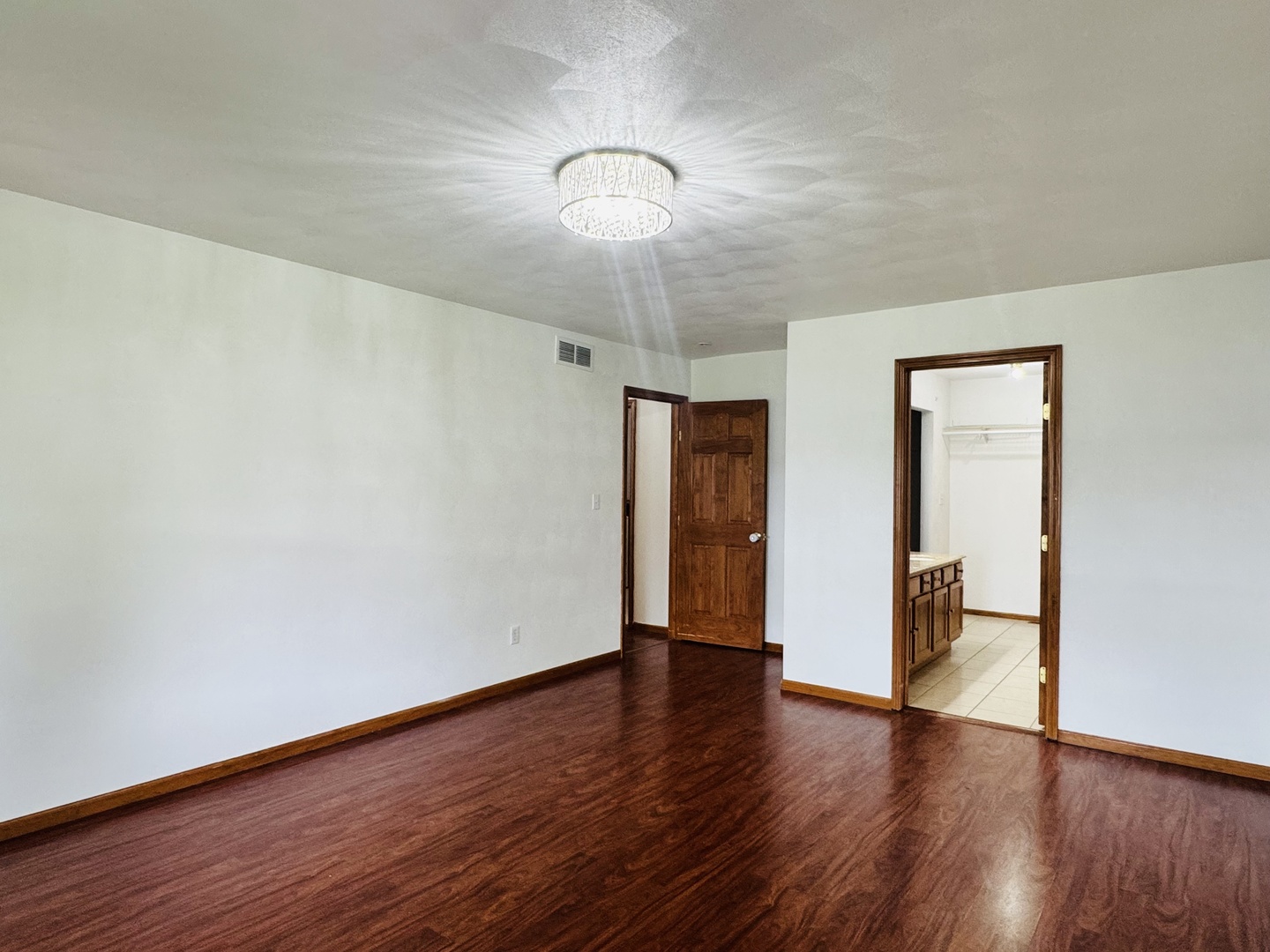 3063 Merseyshire Lane Property Photo 12
