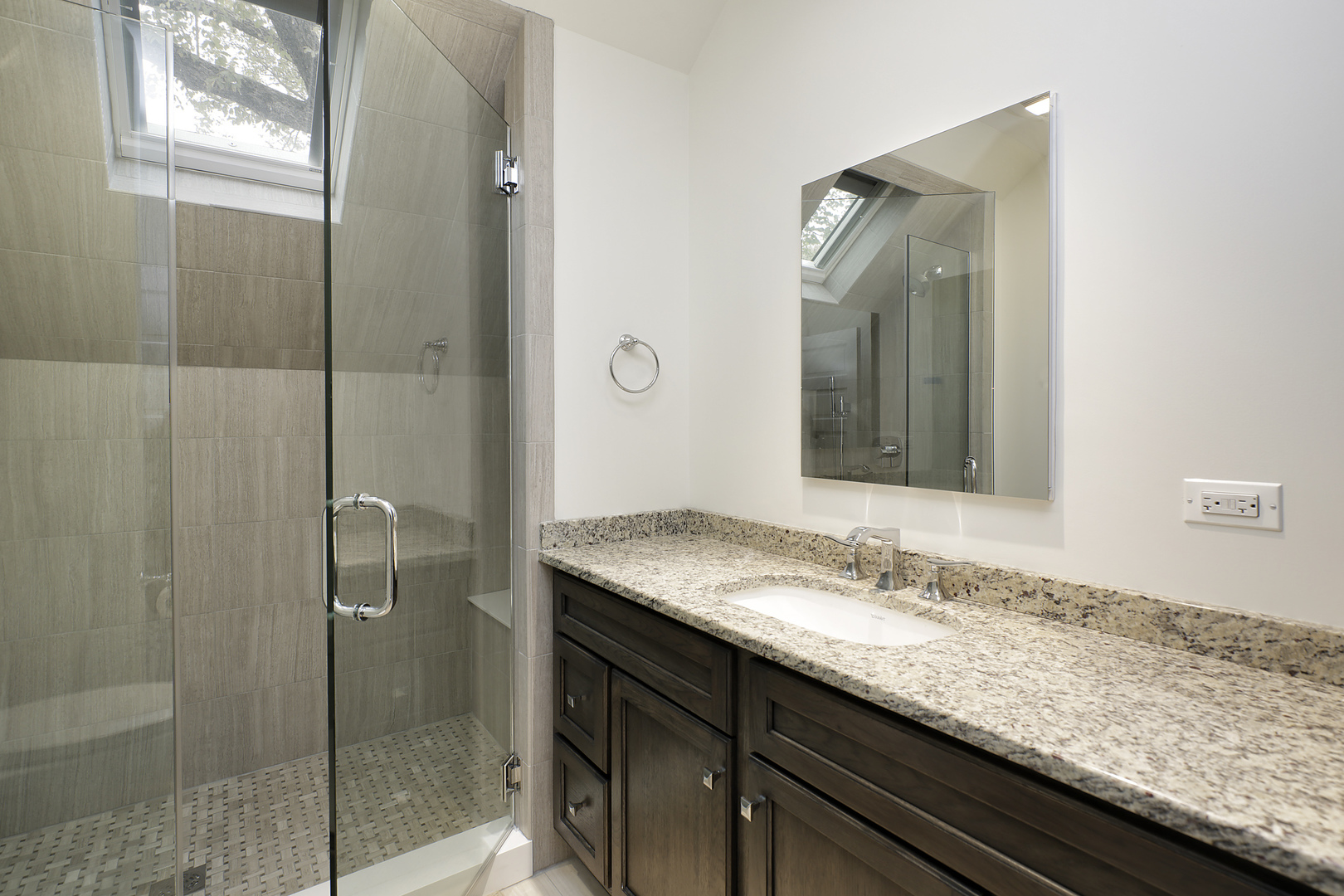 1121 Grant Street 2 Property Photo 7