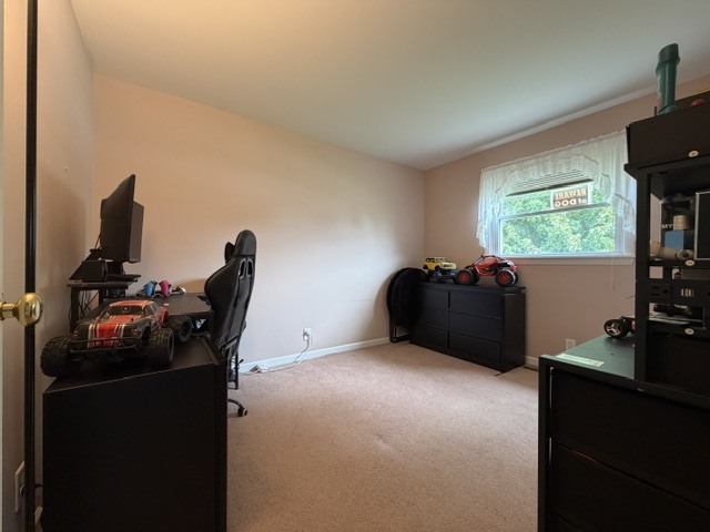 527 Edwin Drive Property Photo 16