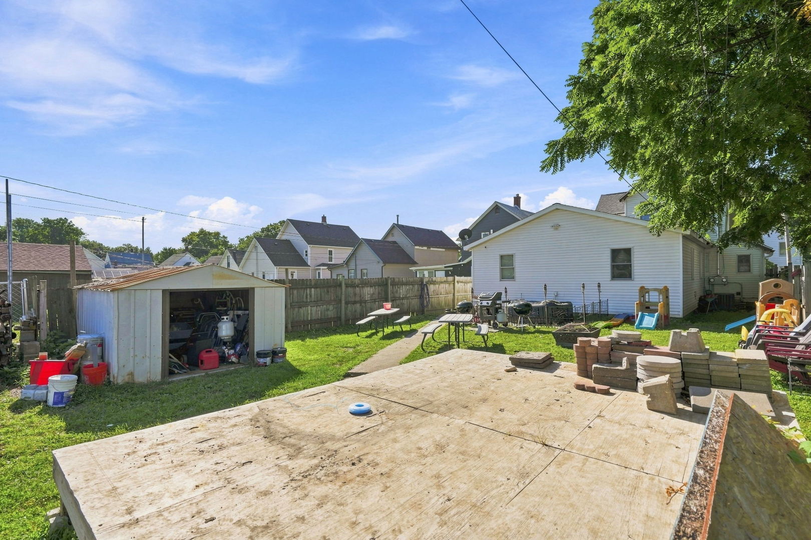 1828 W 6th Street Property Photo 25