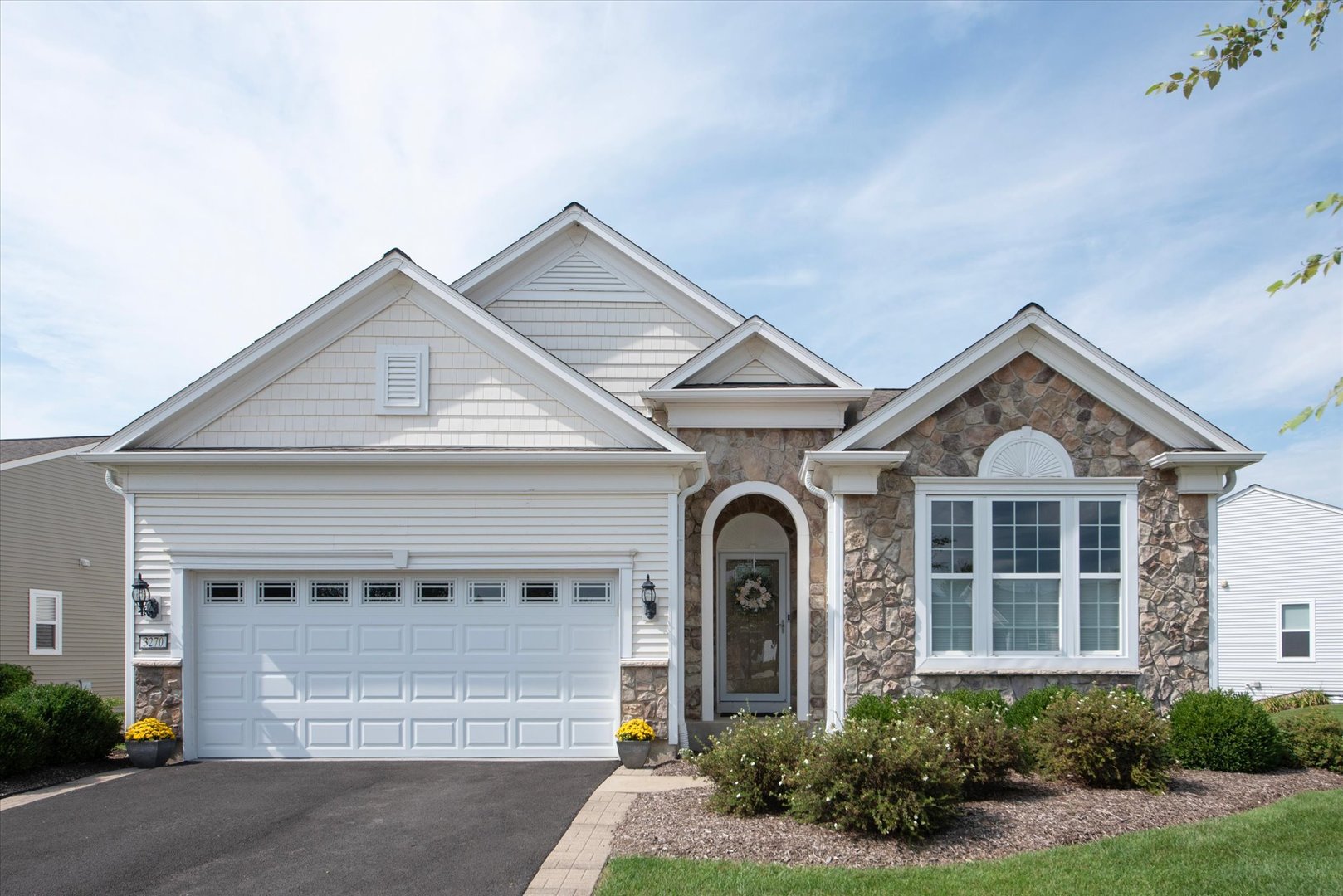 3270 Bagatelle Lane Property Photo 1