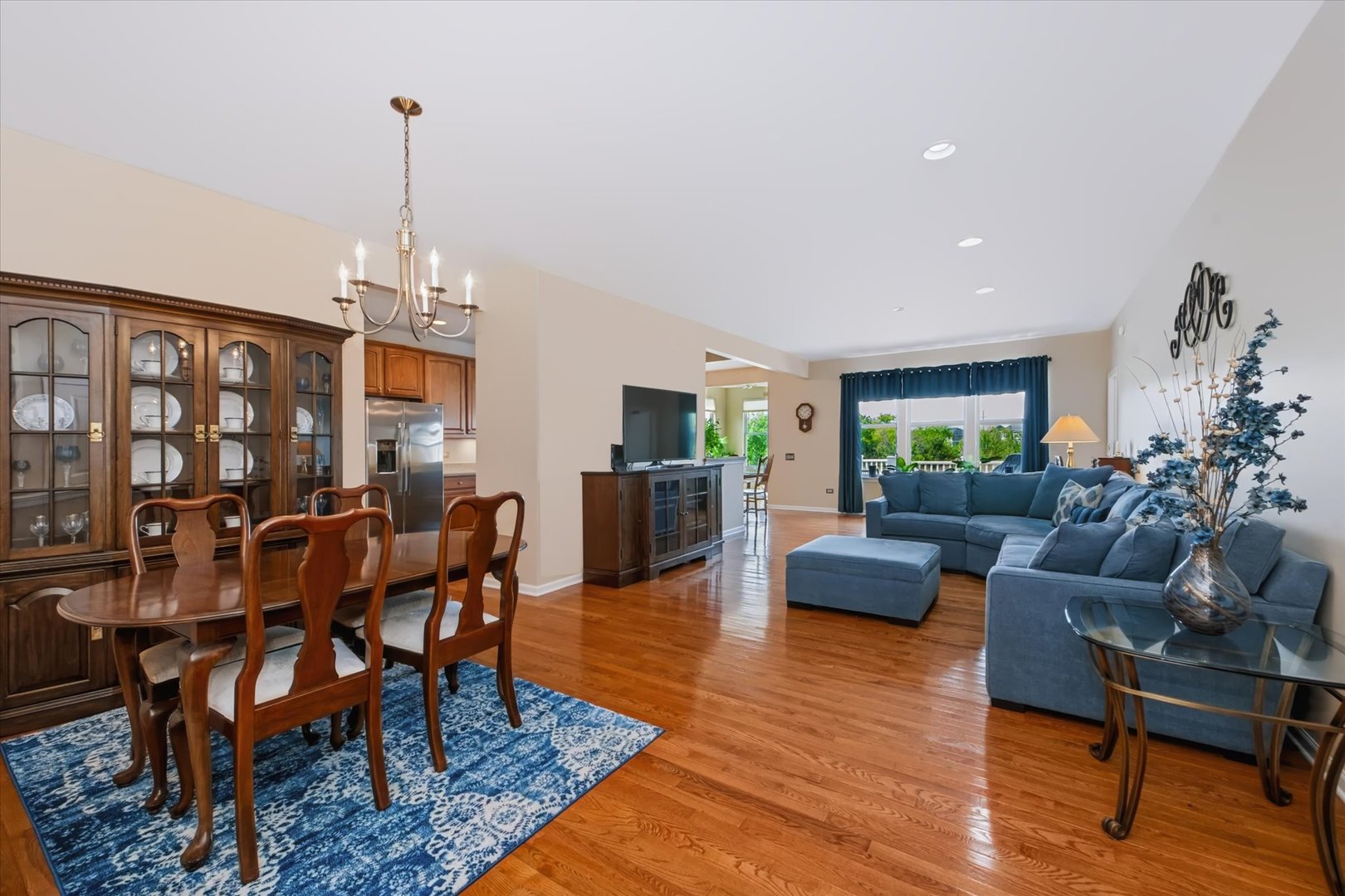 3270 Bagatelle Lane Property Photo 14