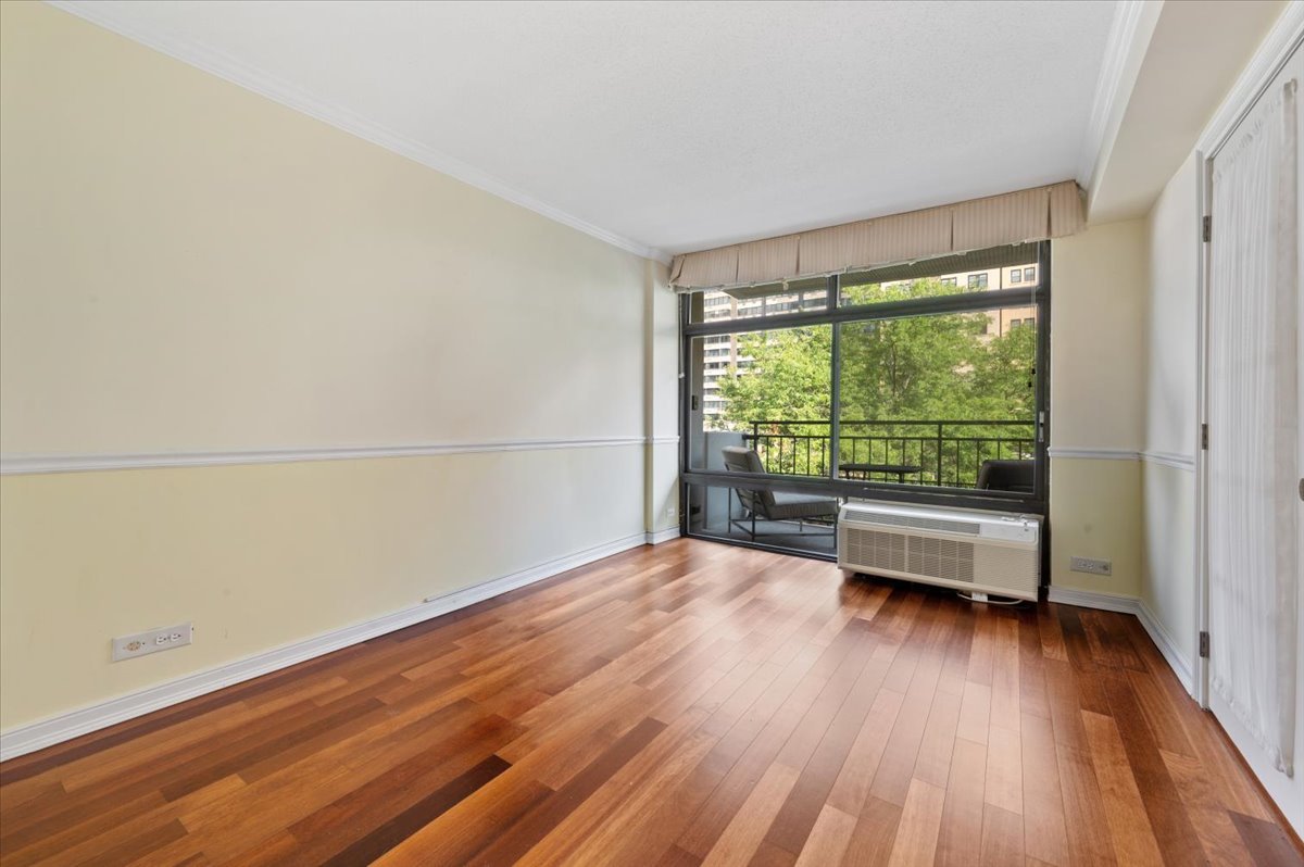 1430 N Astor Street 7c Property Photo 22
