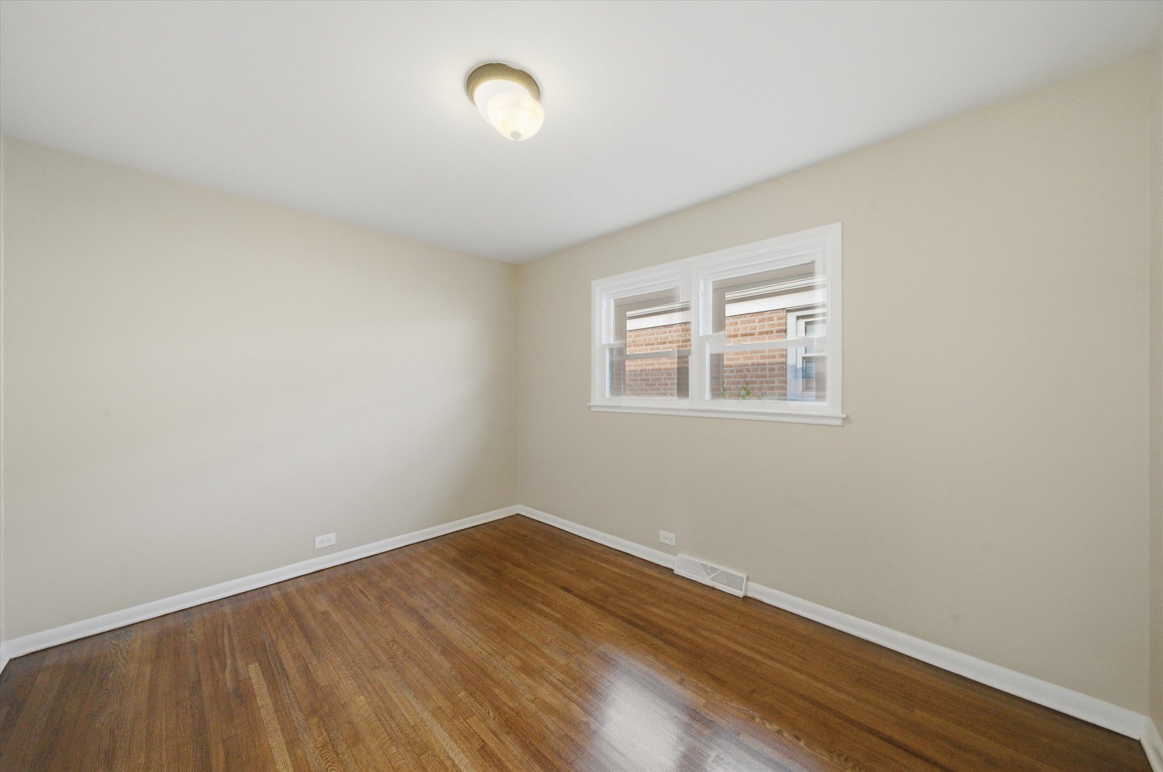 3798 W 76th Place Property Photo 11
